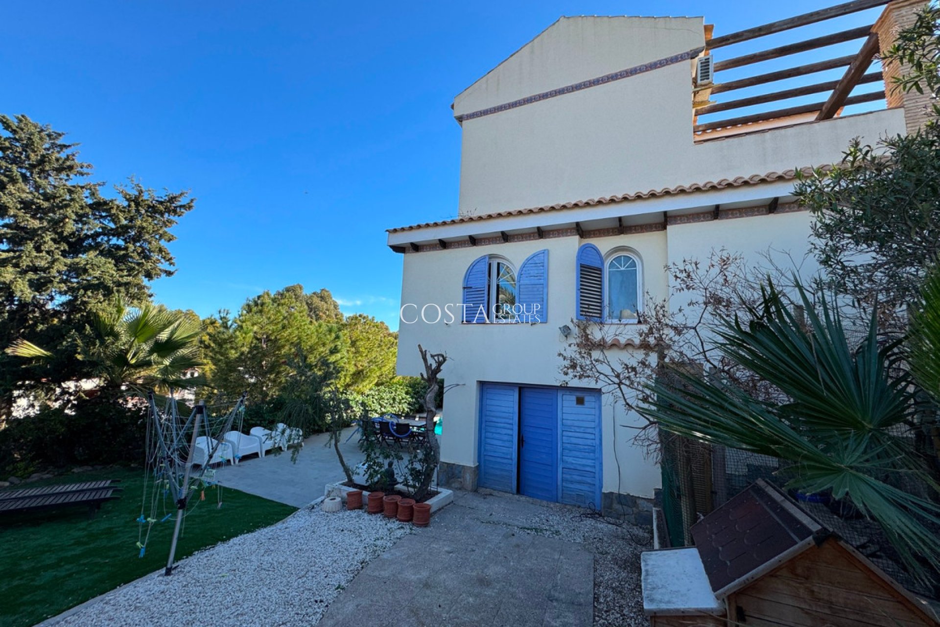 Resale - Villa -
Orihuela - La Zenia