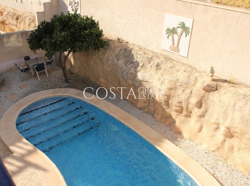 Resale - Villa -
Orihuela - La Zenia