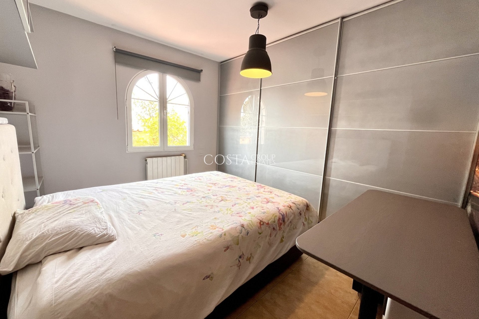 Resale - Villa -
Orihuela - La Zenia