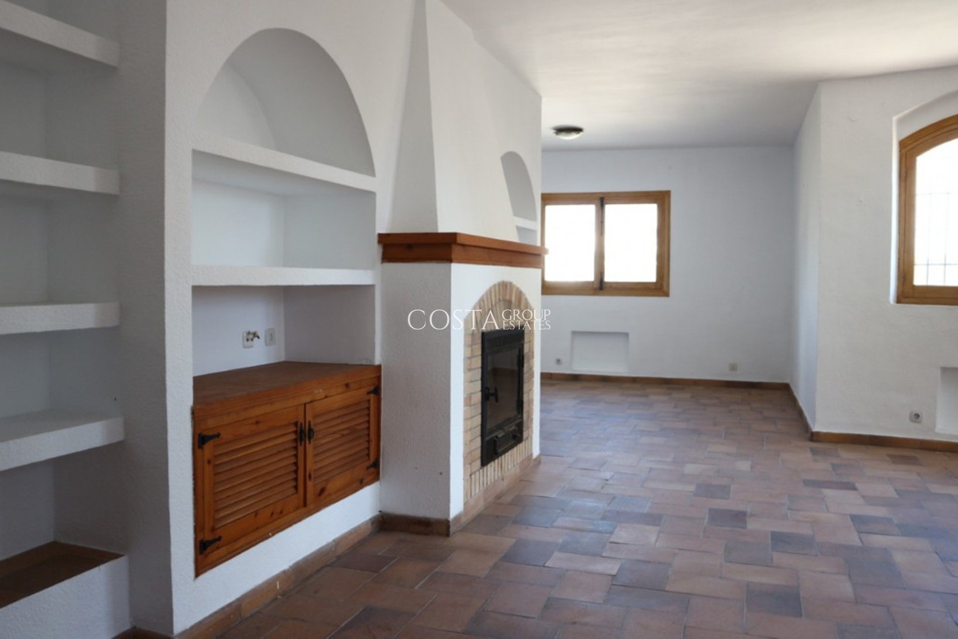 Resale - Villa -
Orihuela - La Zenia