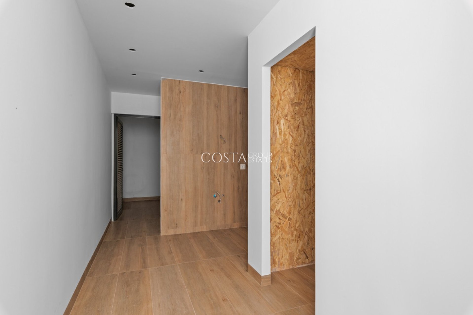 Resale - Villa -
Orihuela - Las Colinas Golf
