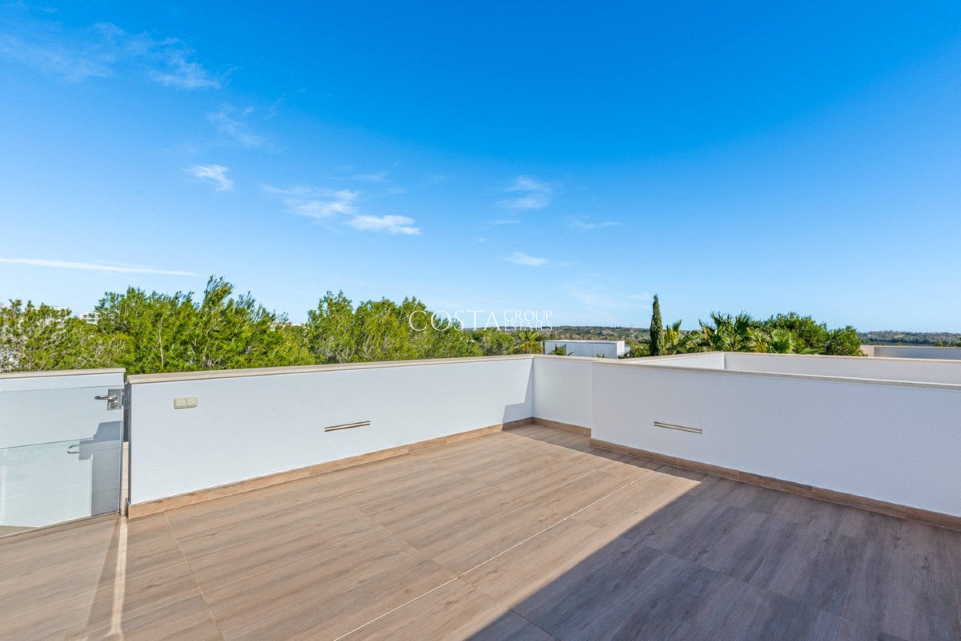 Resale - Villa -
Orihuela - Las Colinas Golf