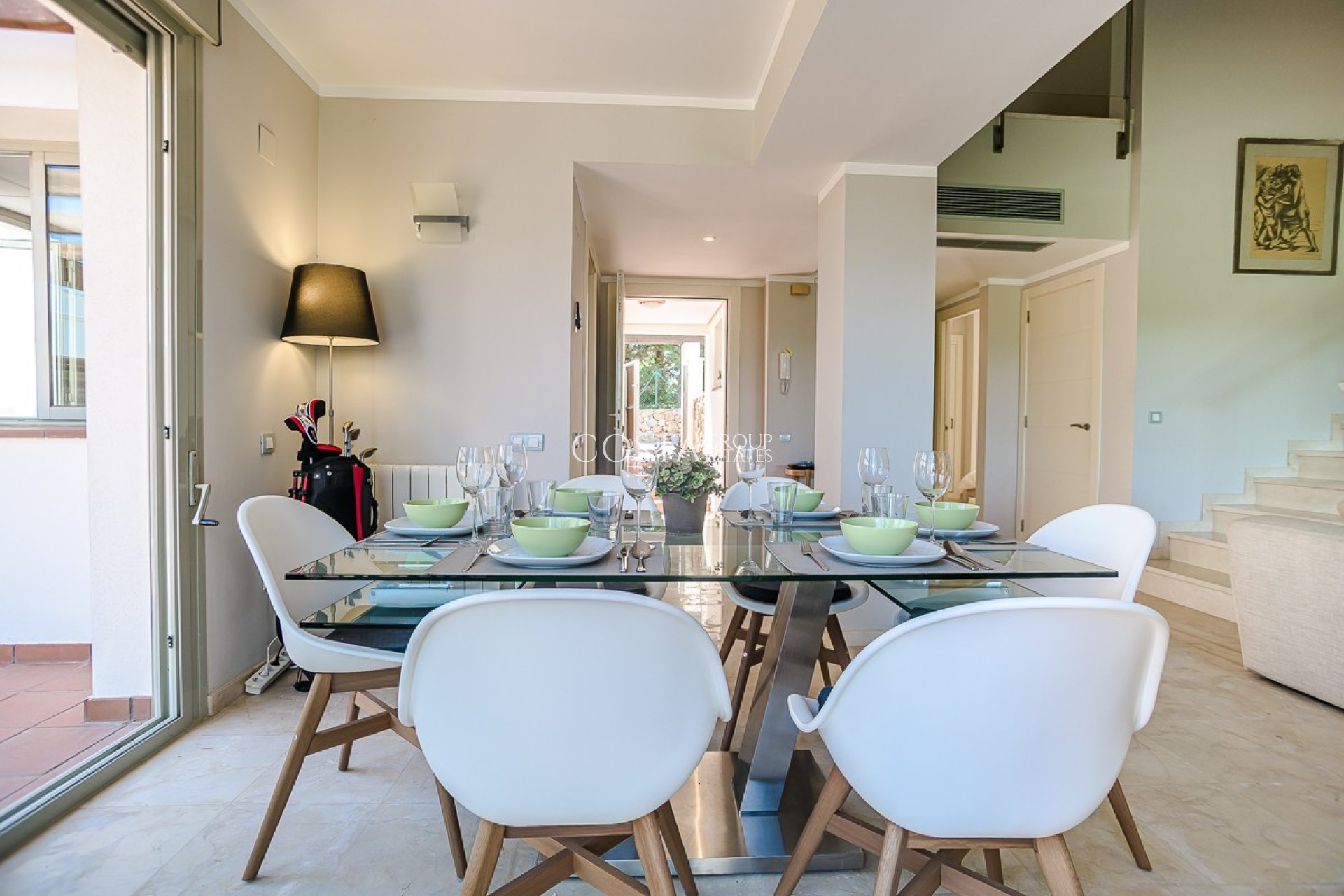 Resale - Villa -
Orihuela - Las Colinas Golf