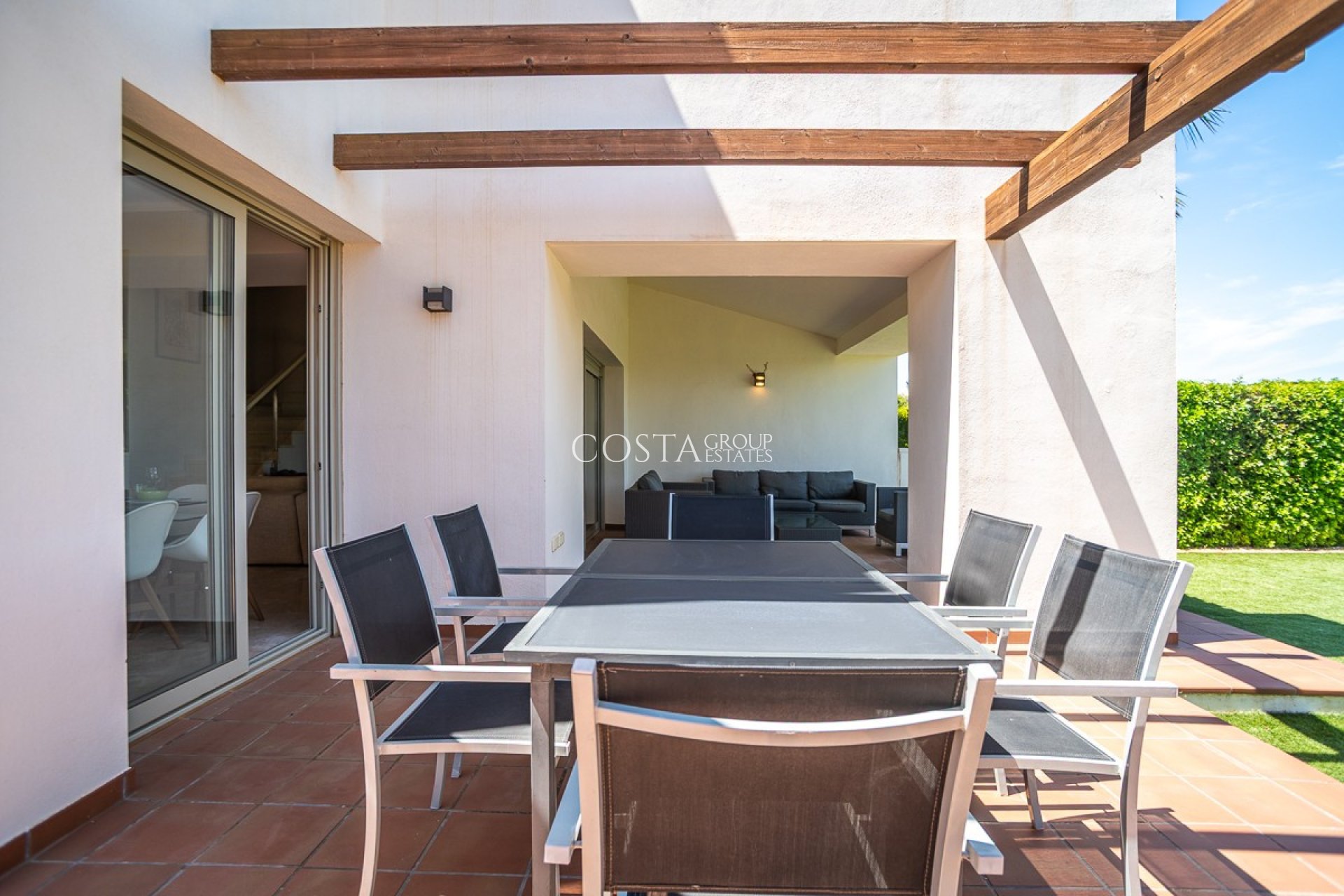 Resale - Villa -
Orihuela - Las Colinas Golf