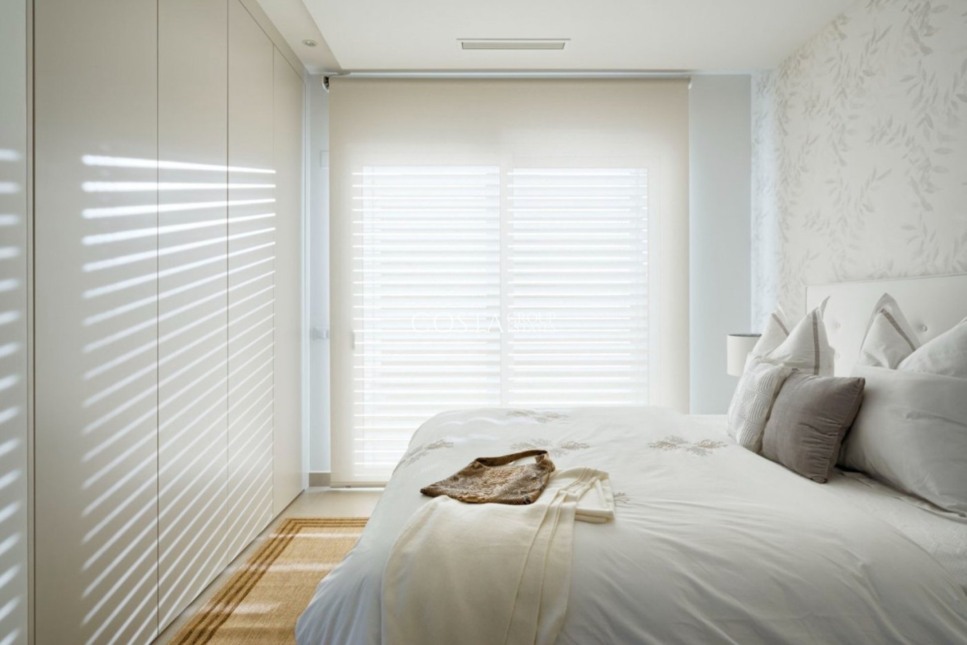 Resale - Villa -
Orihuela - Las Colinas Golf