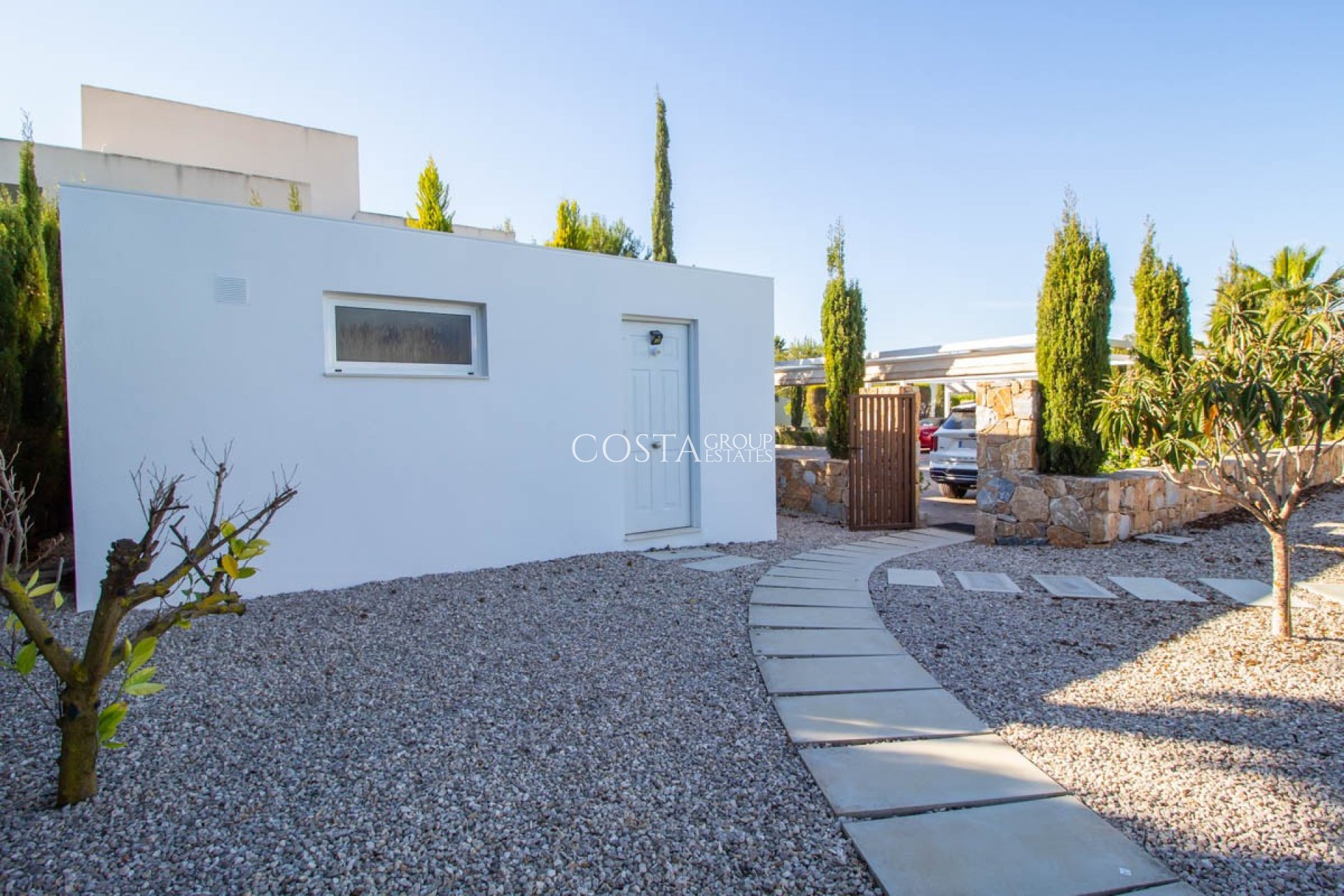Resale - Villa -
Orihuela - Las Colinas Golf