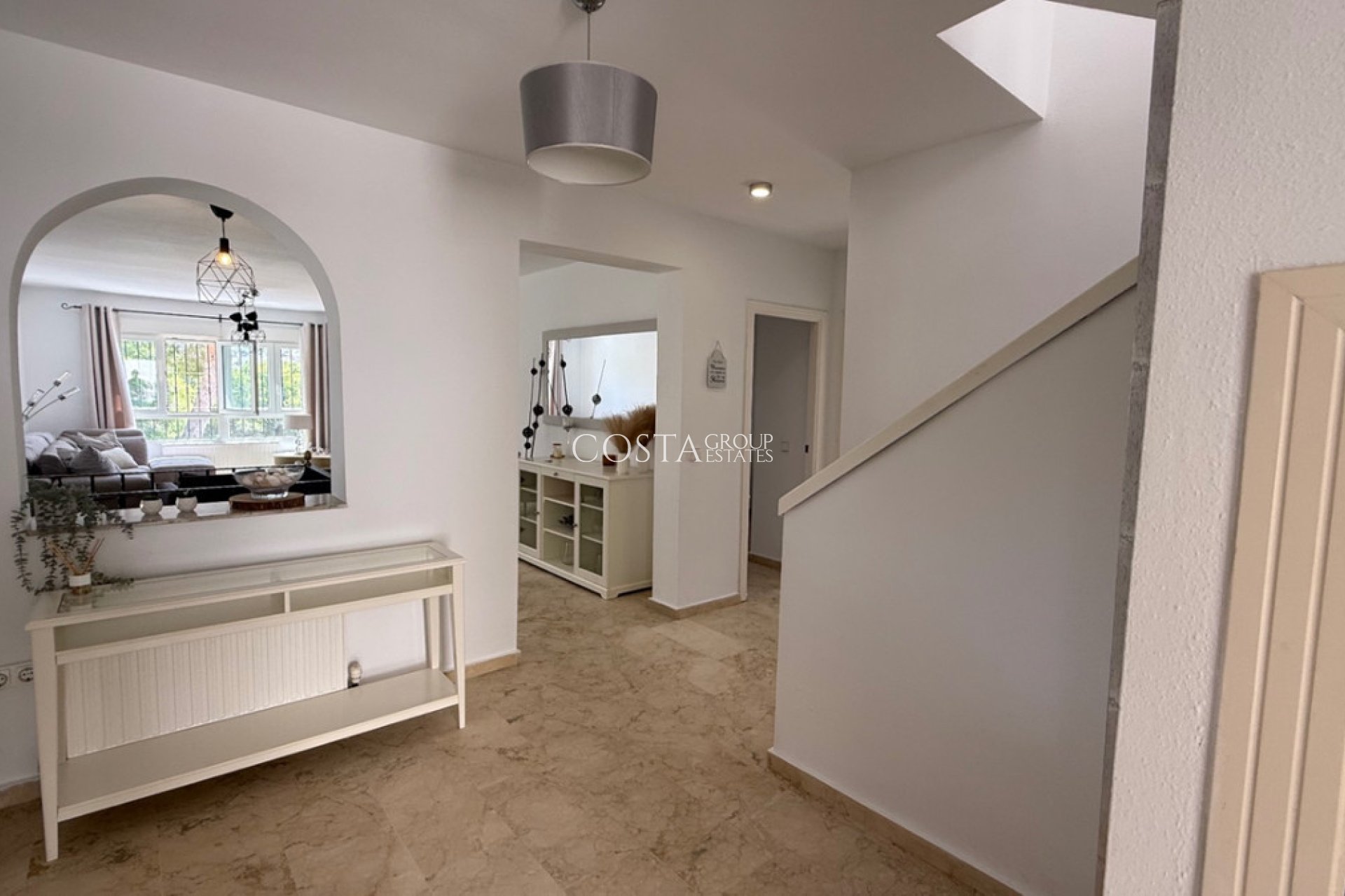 Resale - Villa -
Orihuela - Las Ramblas Golf