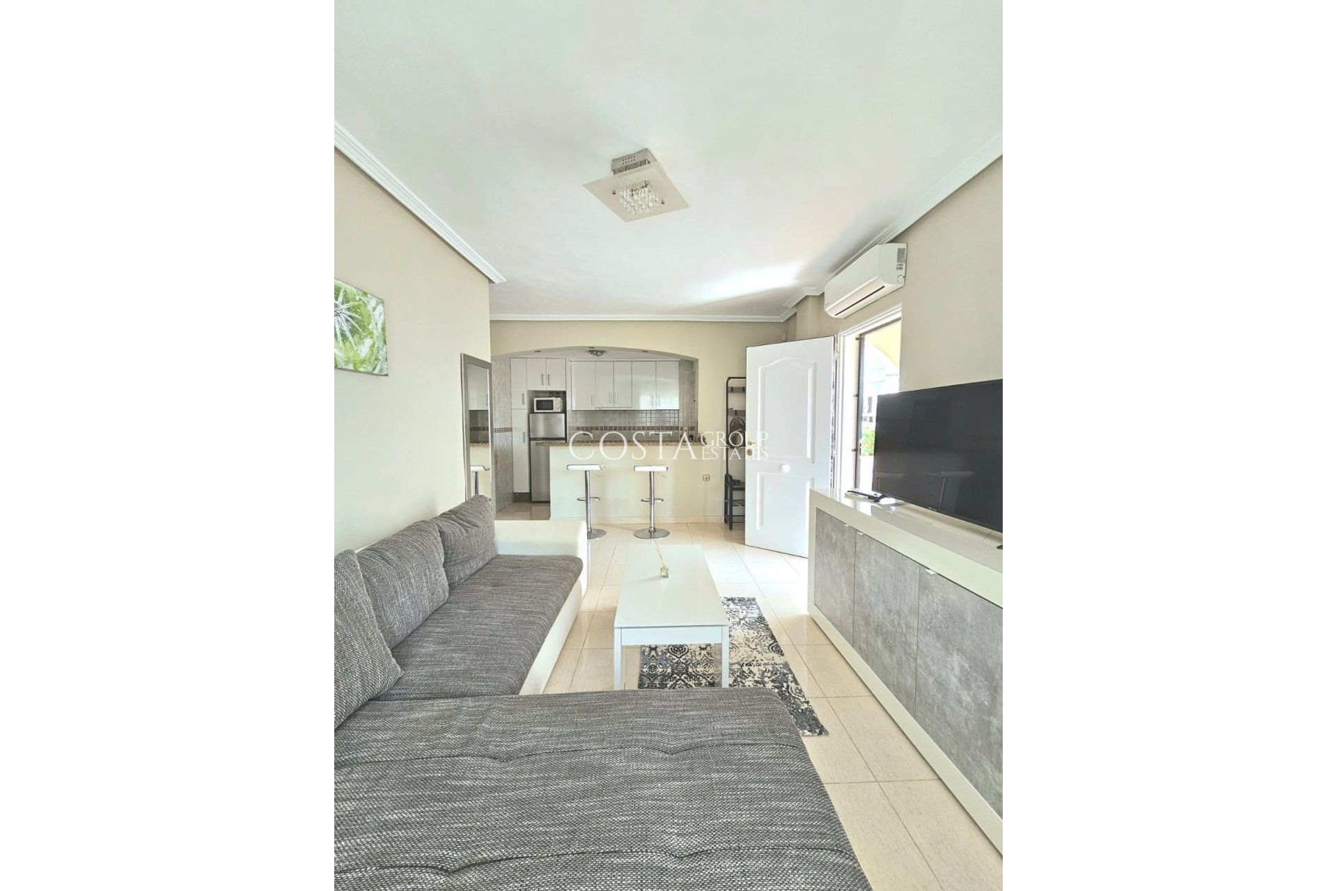 Resale - Villa -
Orihuela - Lomas de Cabo Roig