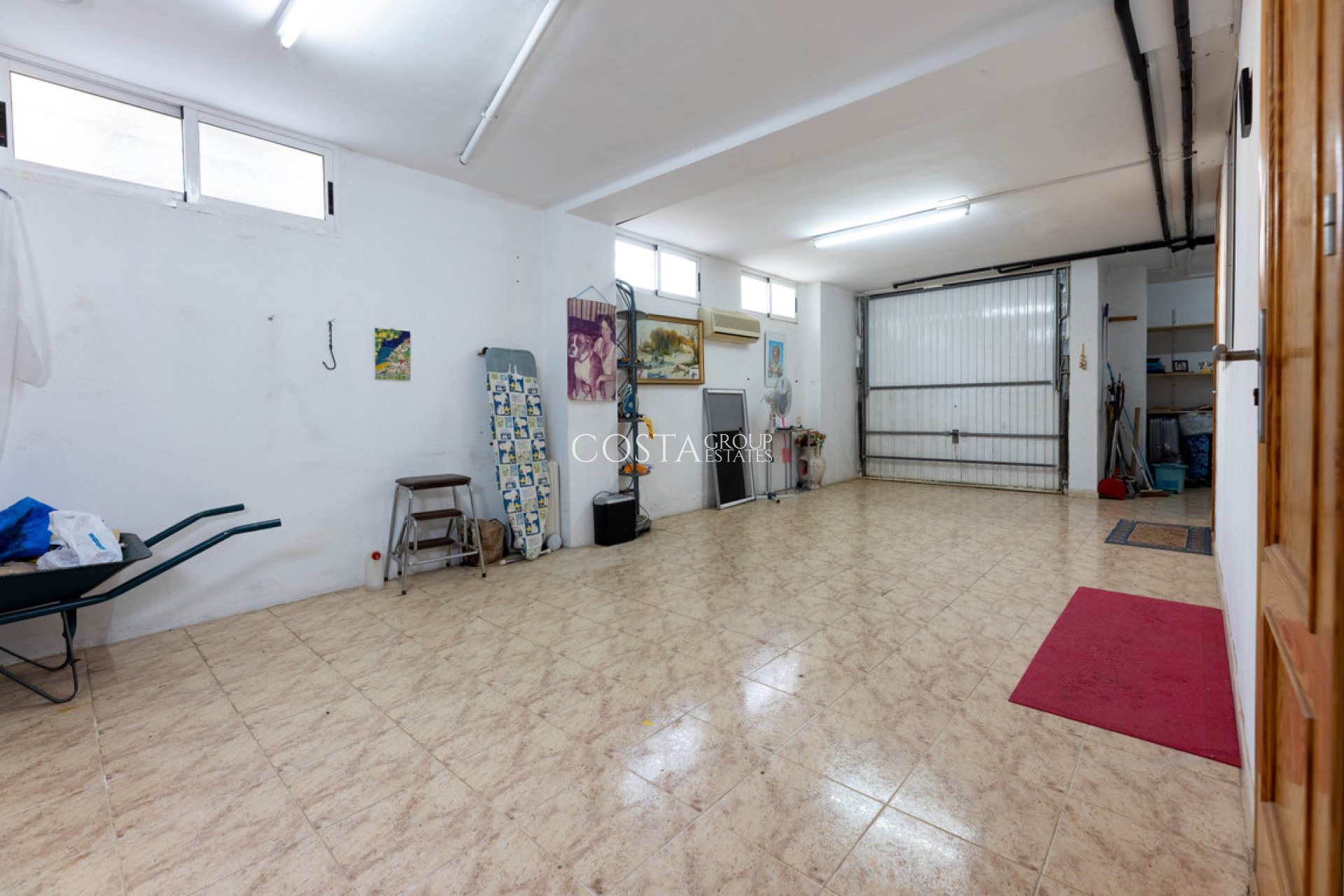 Resale - Villa -
Orihuela - Los Altos
