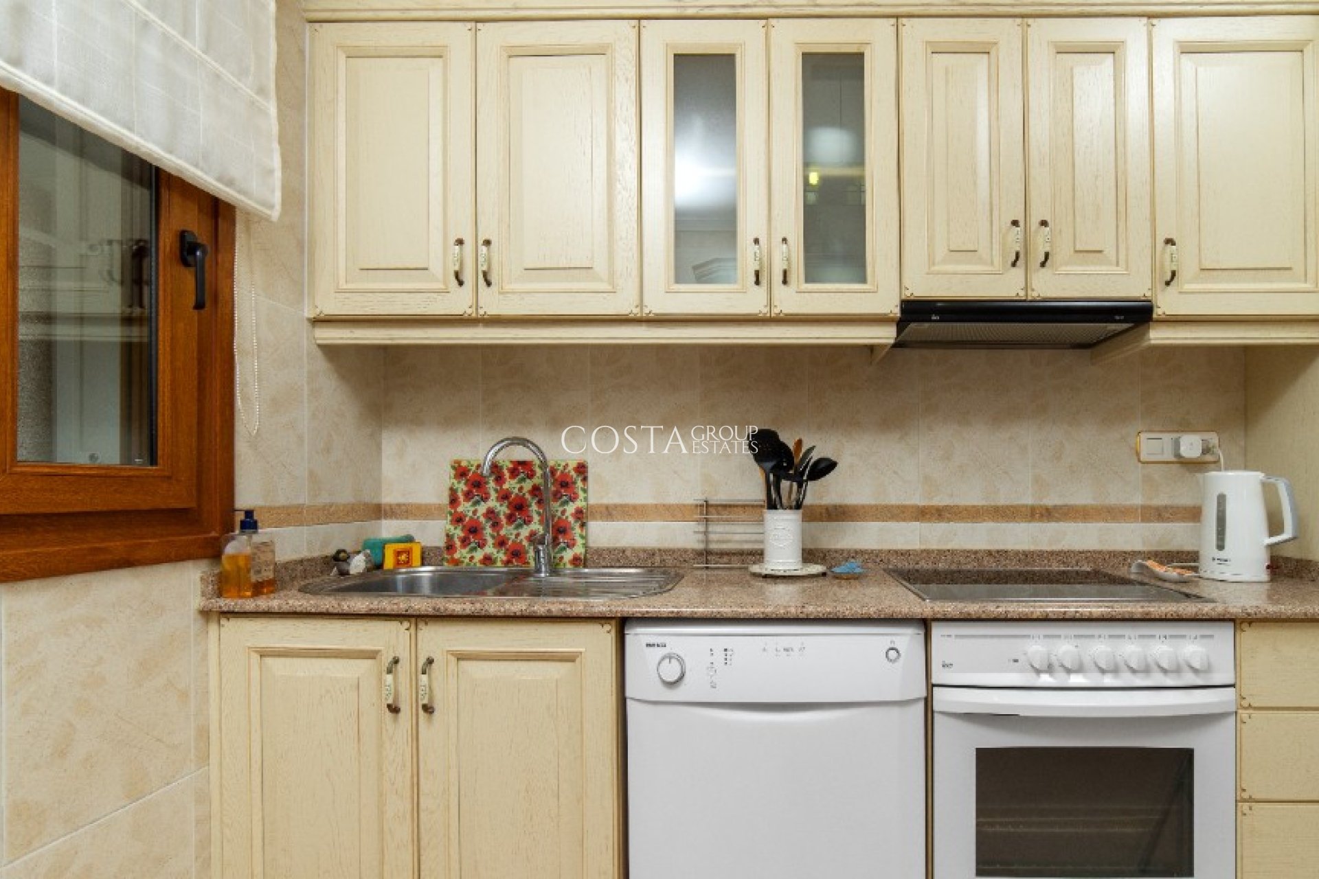 Resale - Villa -
Orihuela - Los Altos