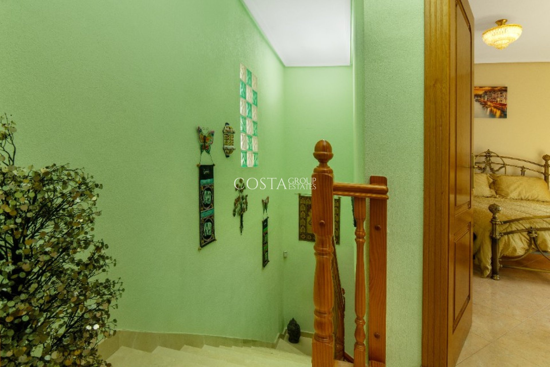 Resale - Villa -
Orihuela - Los Altos
