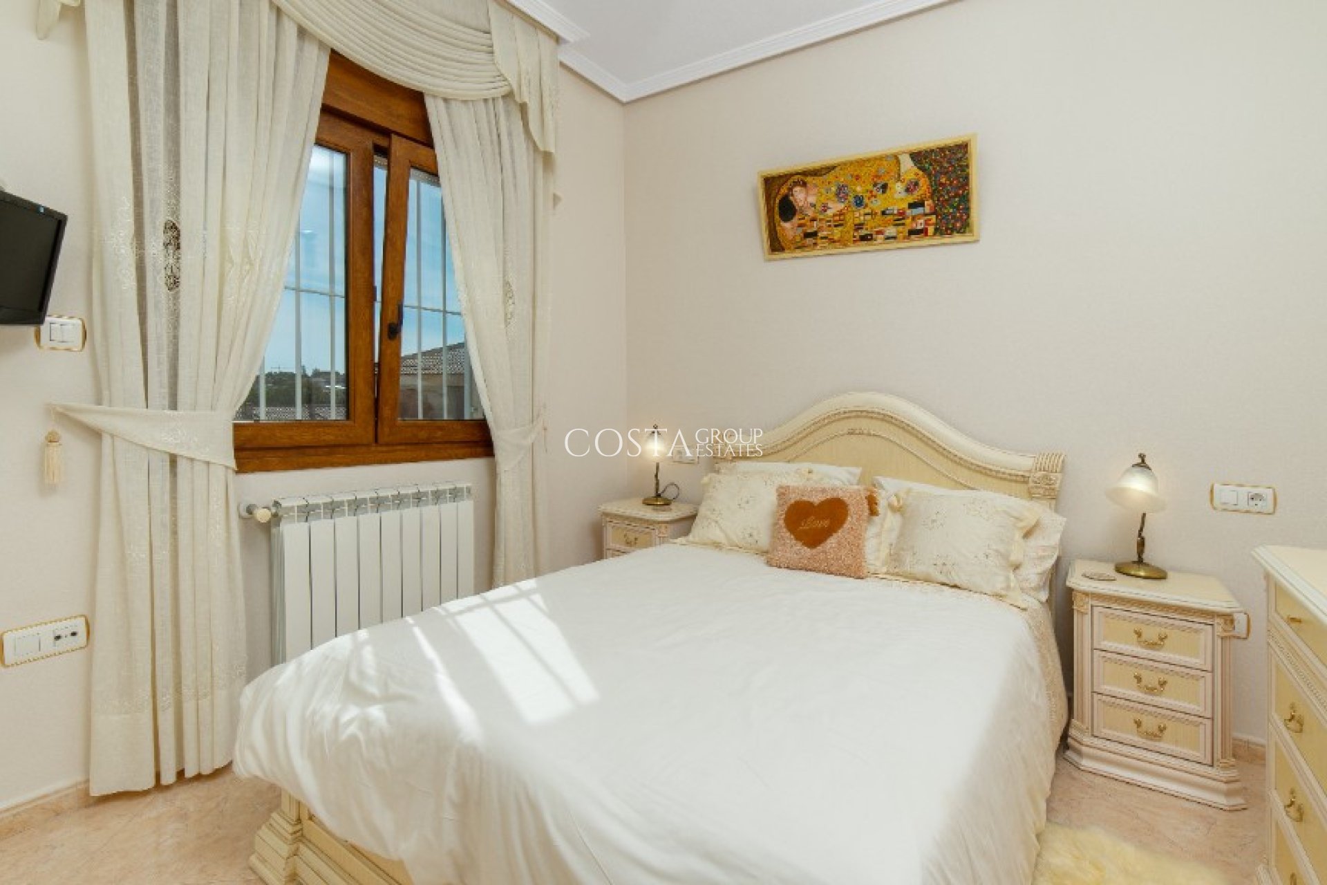 Resale - Villa -
Orihuela - Los Altos