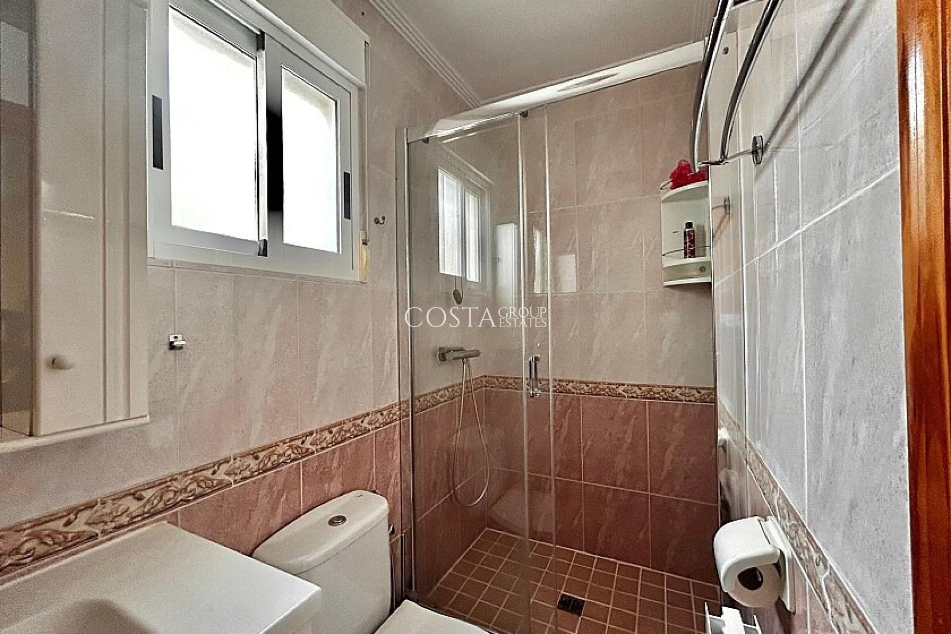 Resale - Villa -
Orihuela - Los Altos