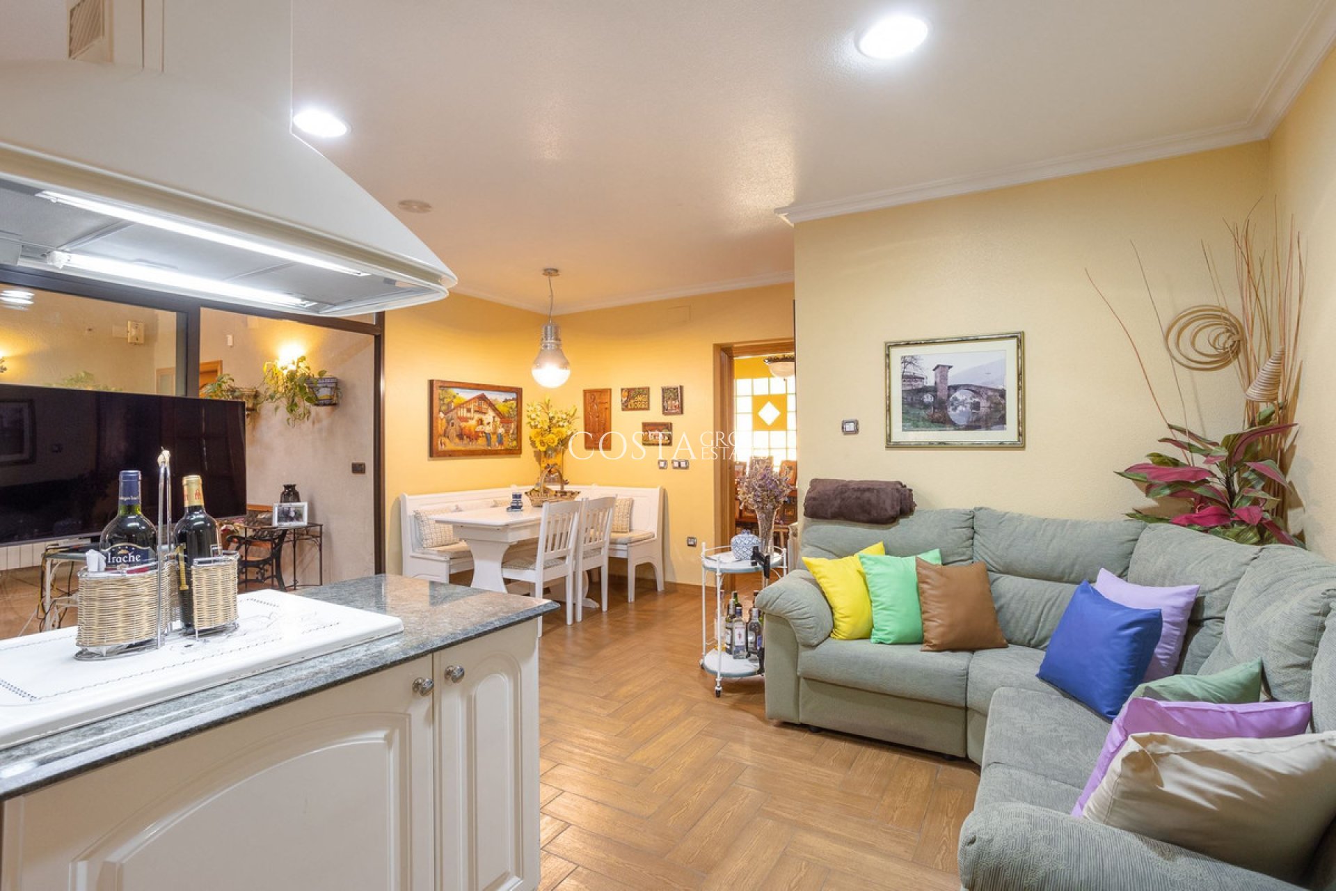 Resale - Villa -
Orihuela - Los Altos