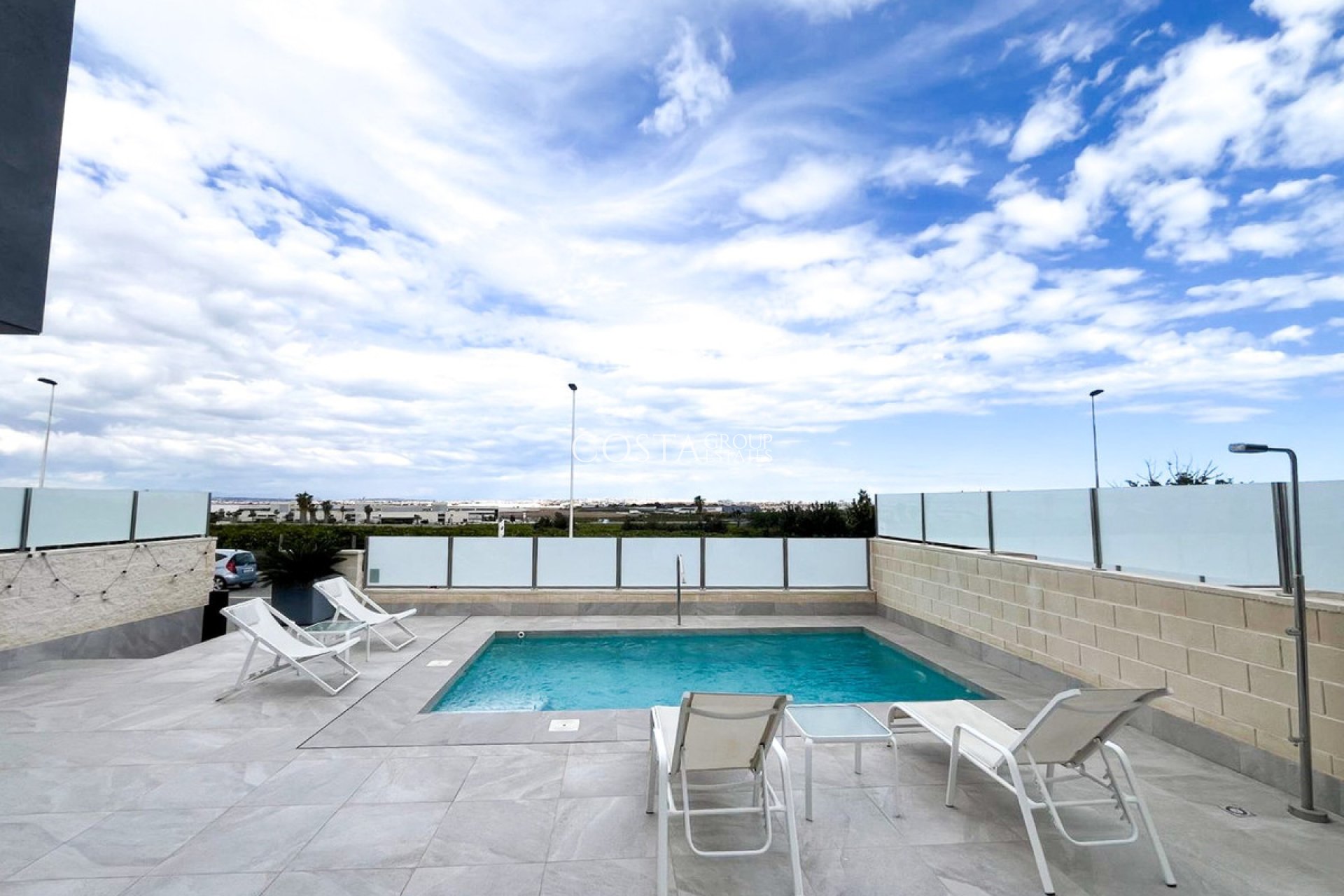 Resale - Villa -
Orihuela - Los Altos