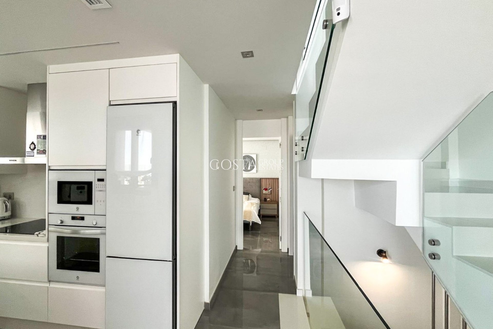 Resale - Villa -
Orihuela - Los Altos