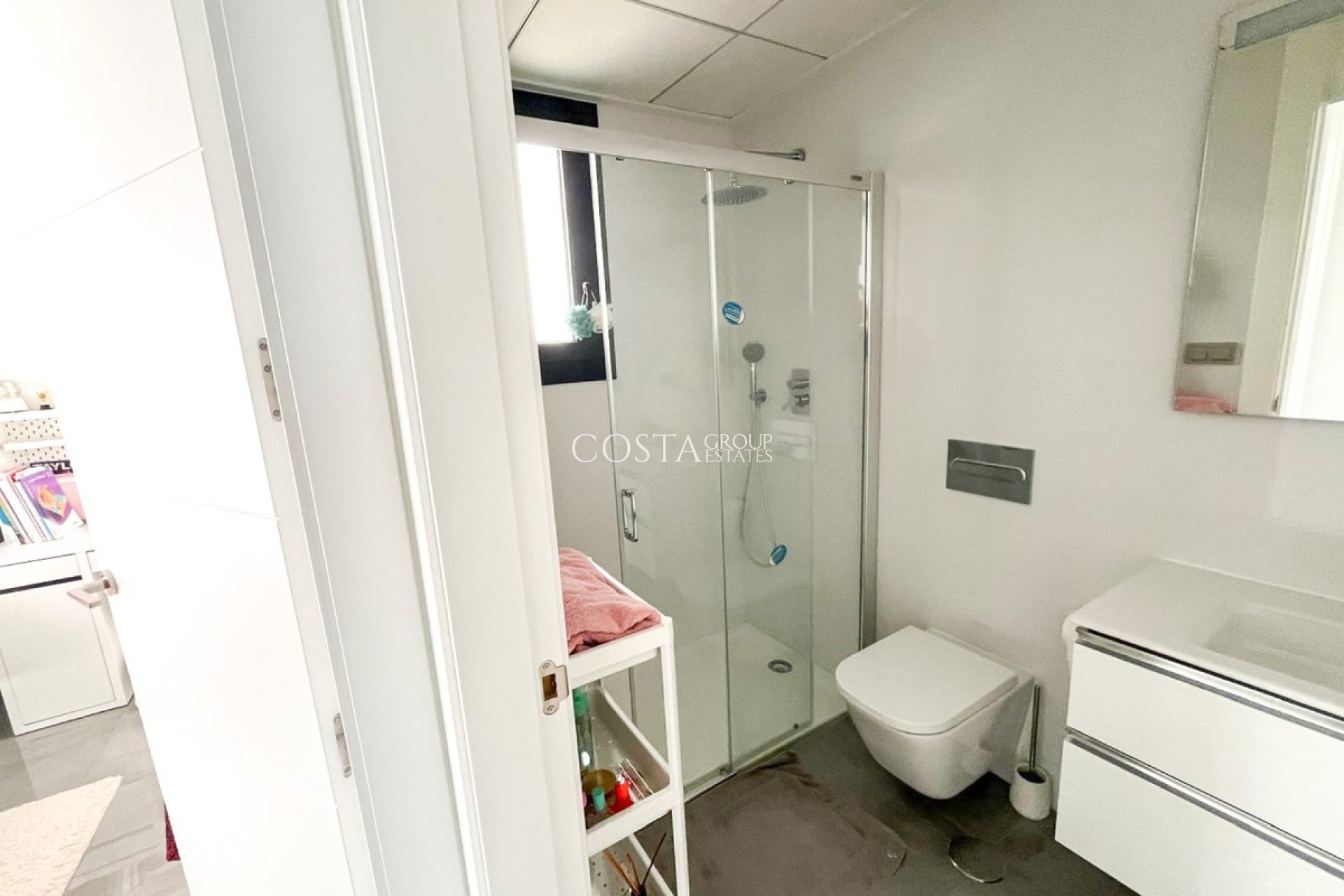 Resale - Villa -
Orihuela - Los Altos