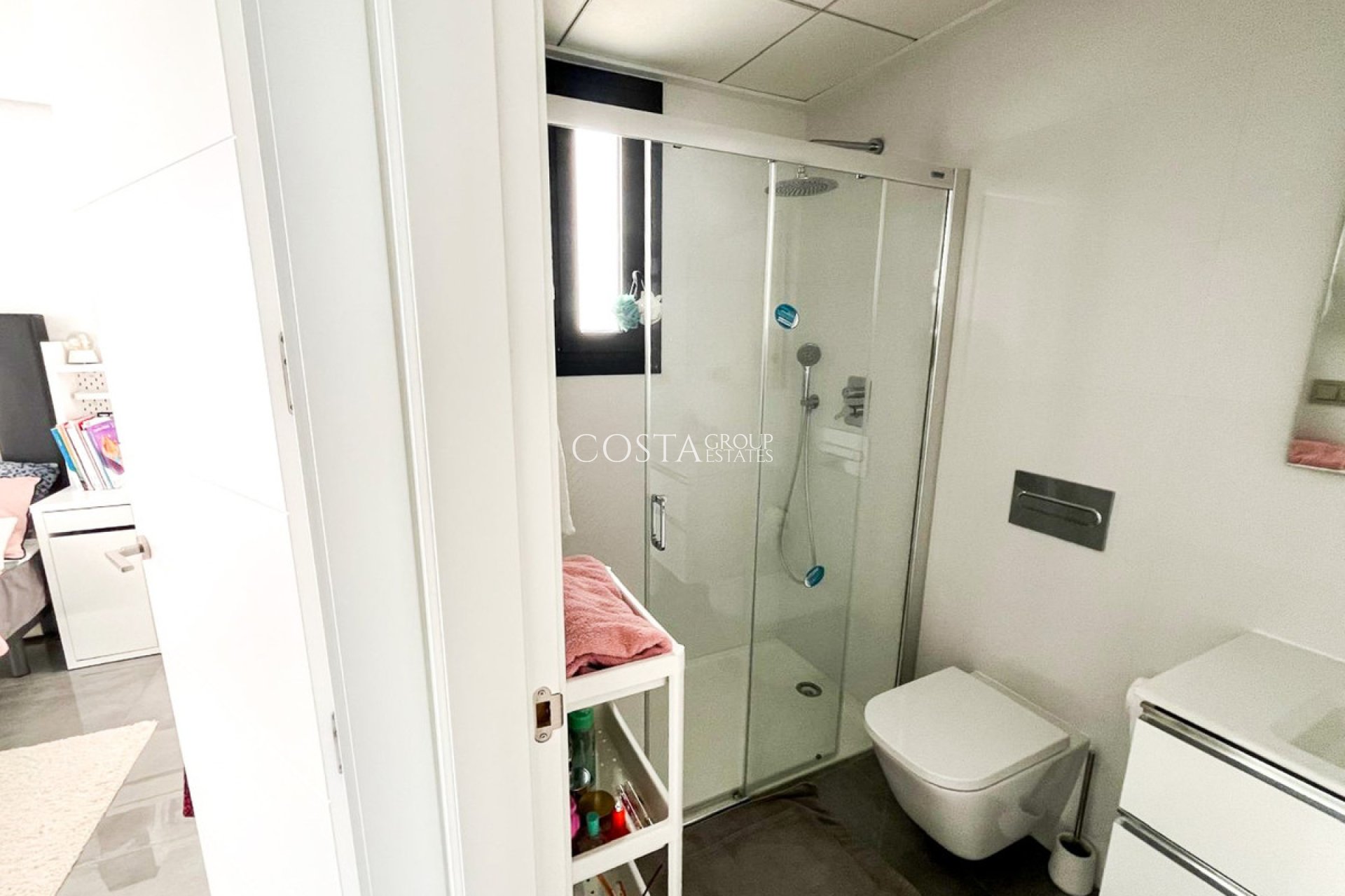 Resale - Villa -
Orihuela - Los Altos