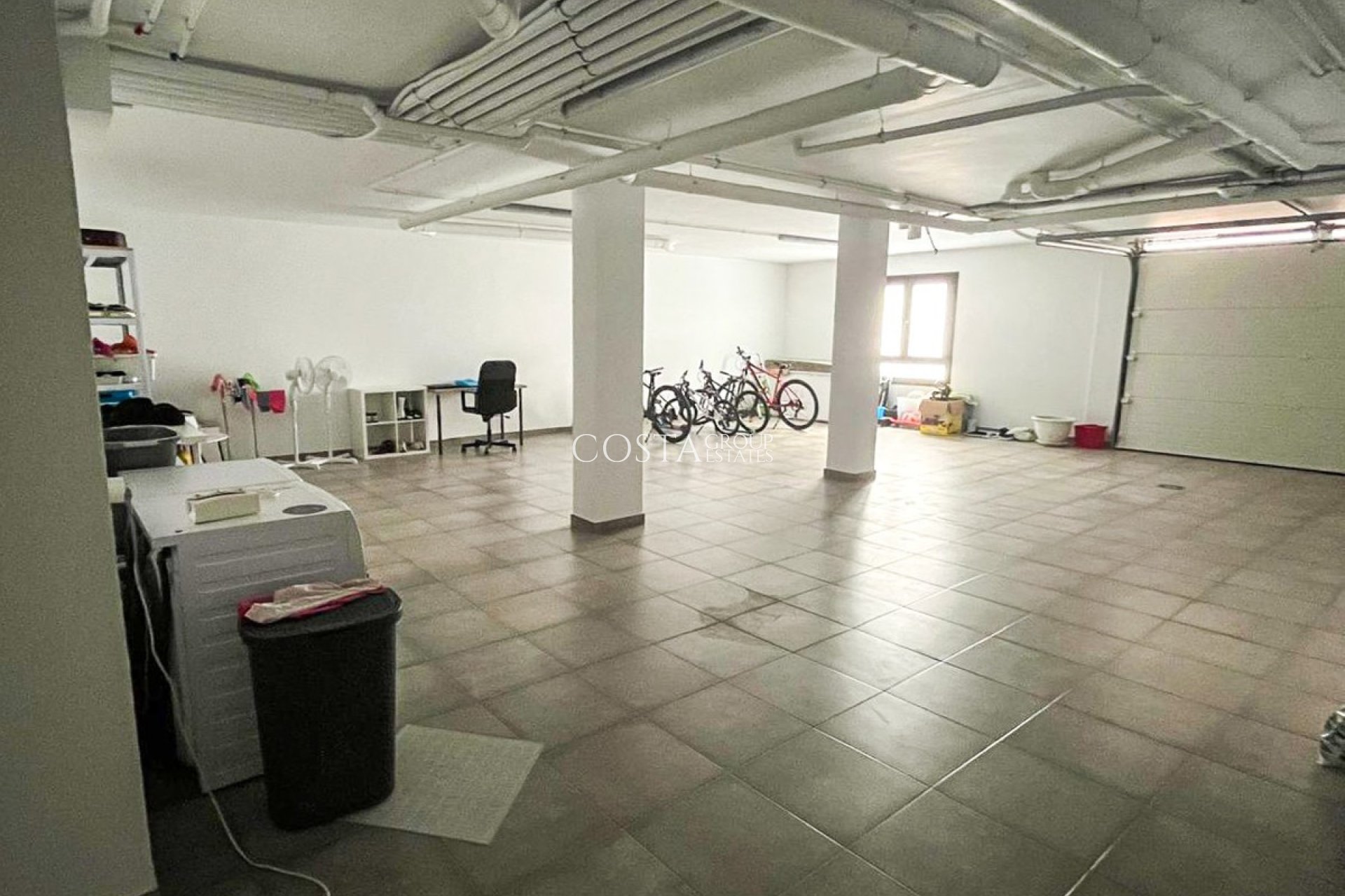 Resale - Villa -
Orihuela - Los Altos