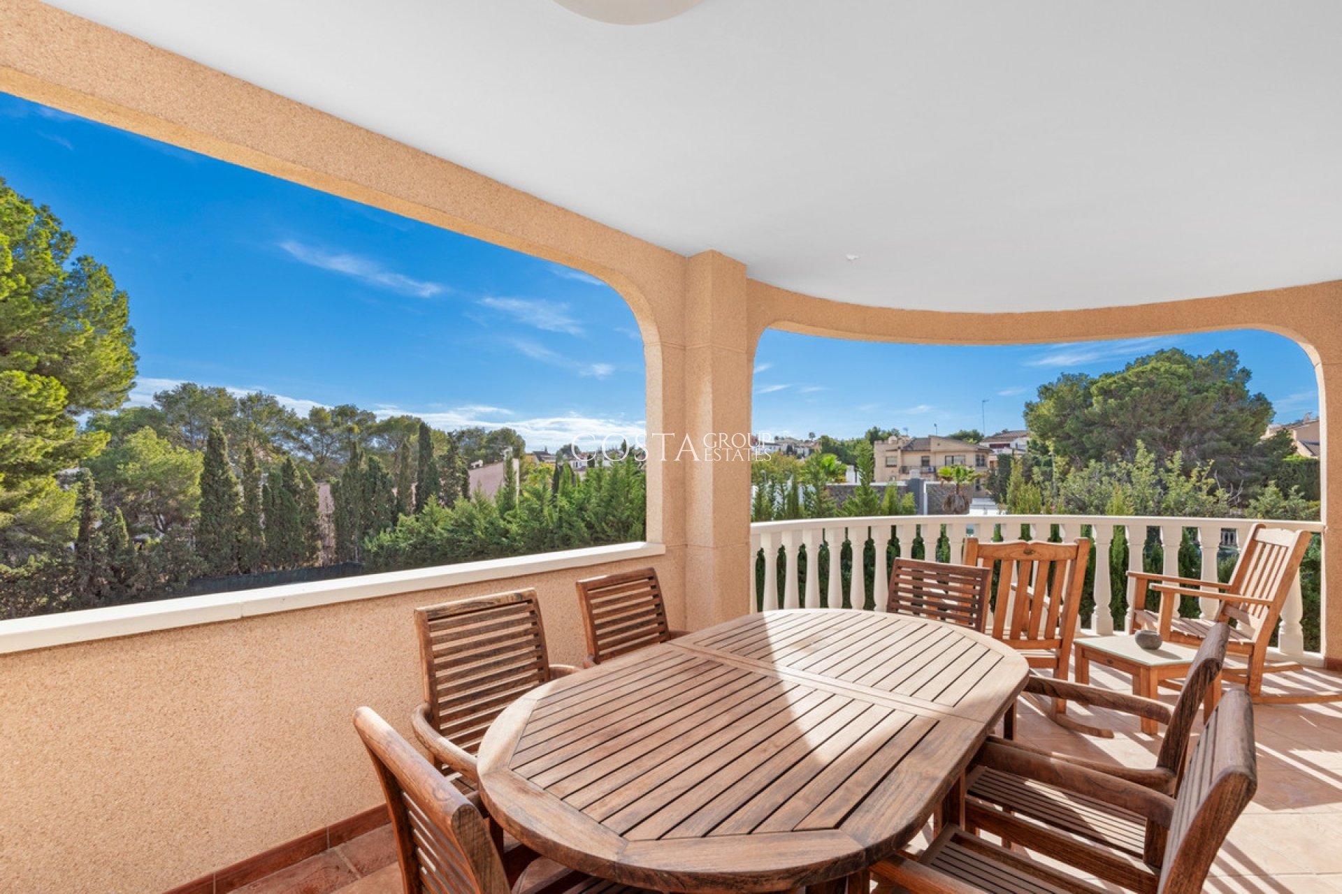 Resale - Villa -
Orihuela - Los Balcones