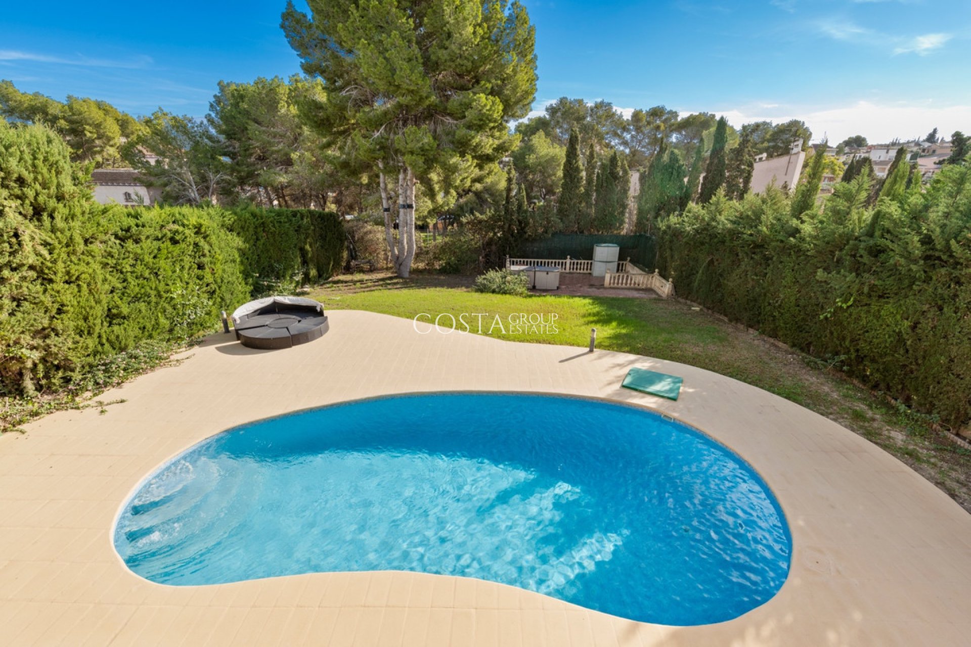 Resale - Villa -
Orihuela - Los Balcones