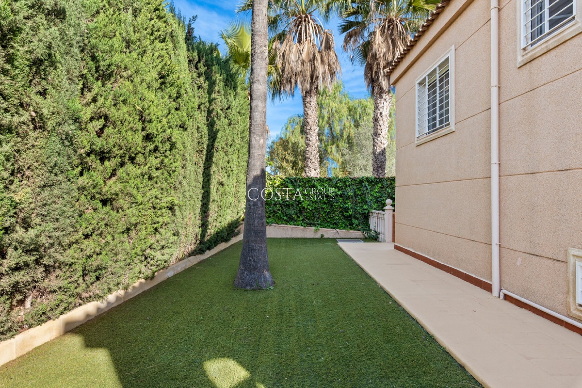 Resale - Villa -
Orihuela - Los Balcones