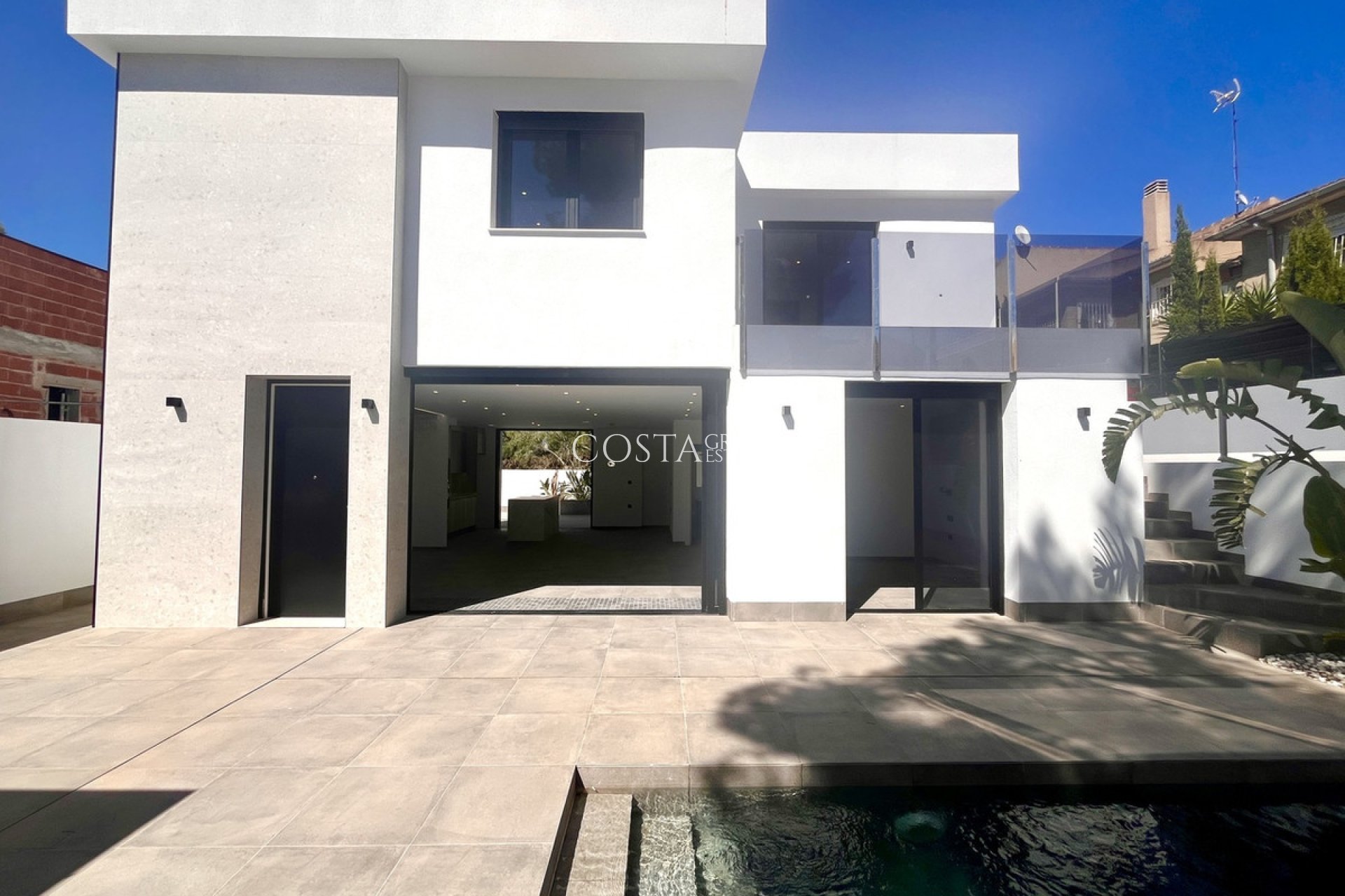 Resale - Villa -
Orihuela - Los Balcones