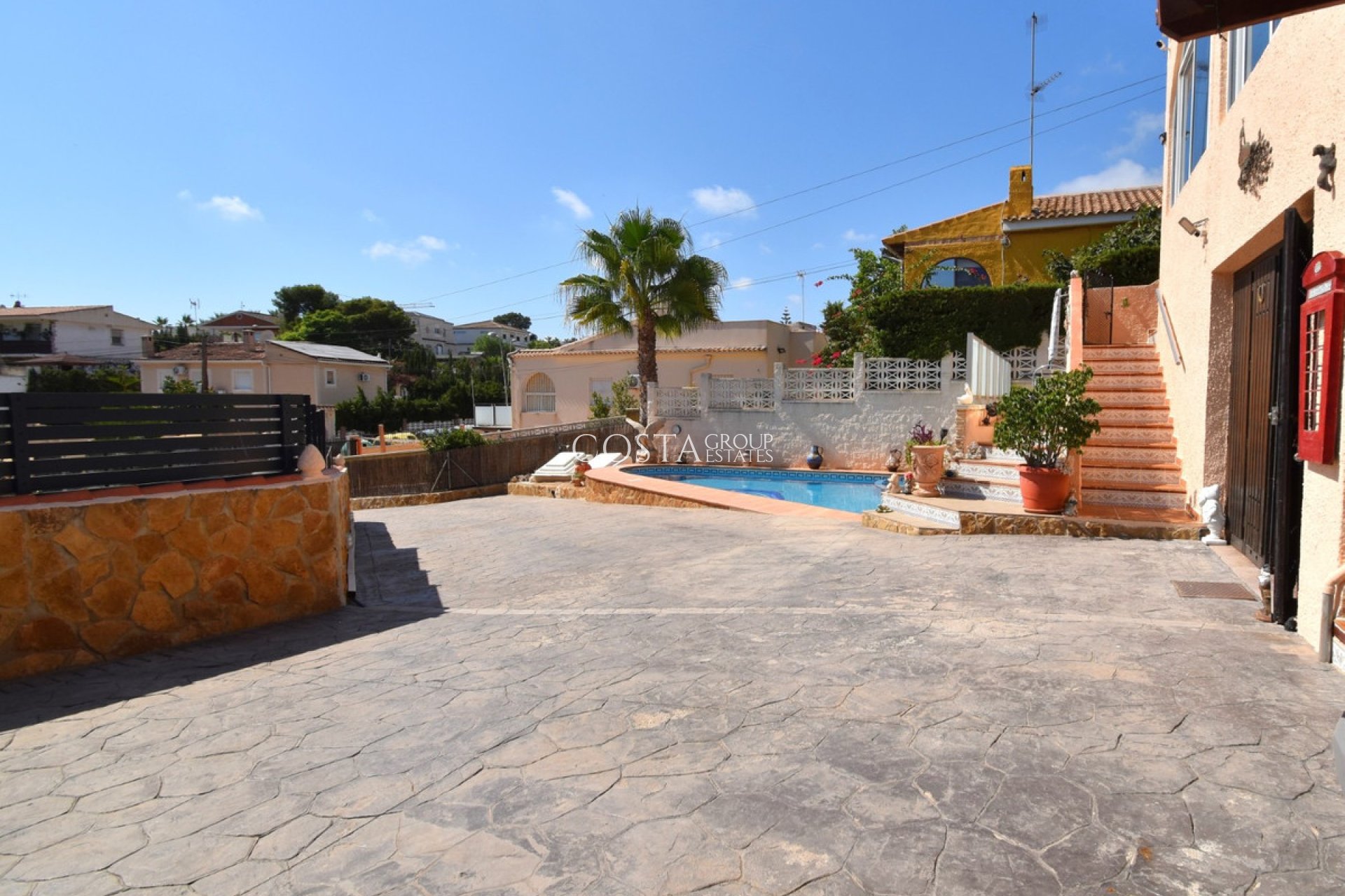 Resale - Villa -
Orihuela - Los Balcones