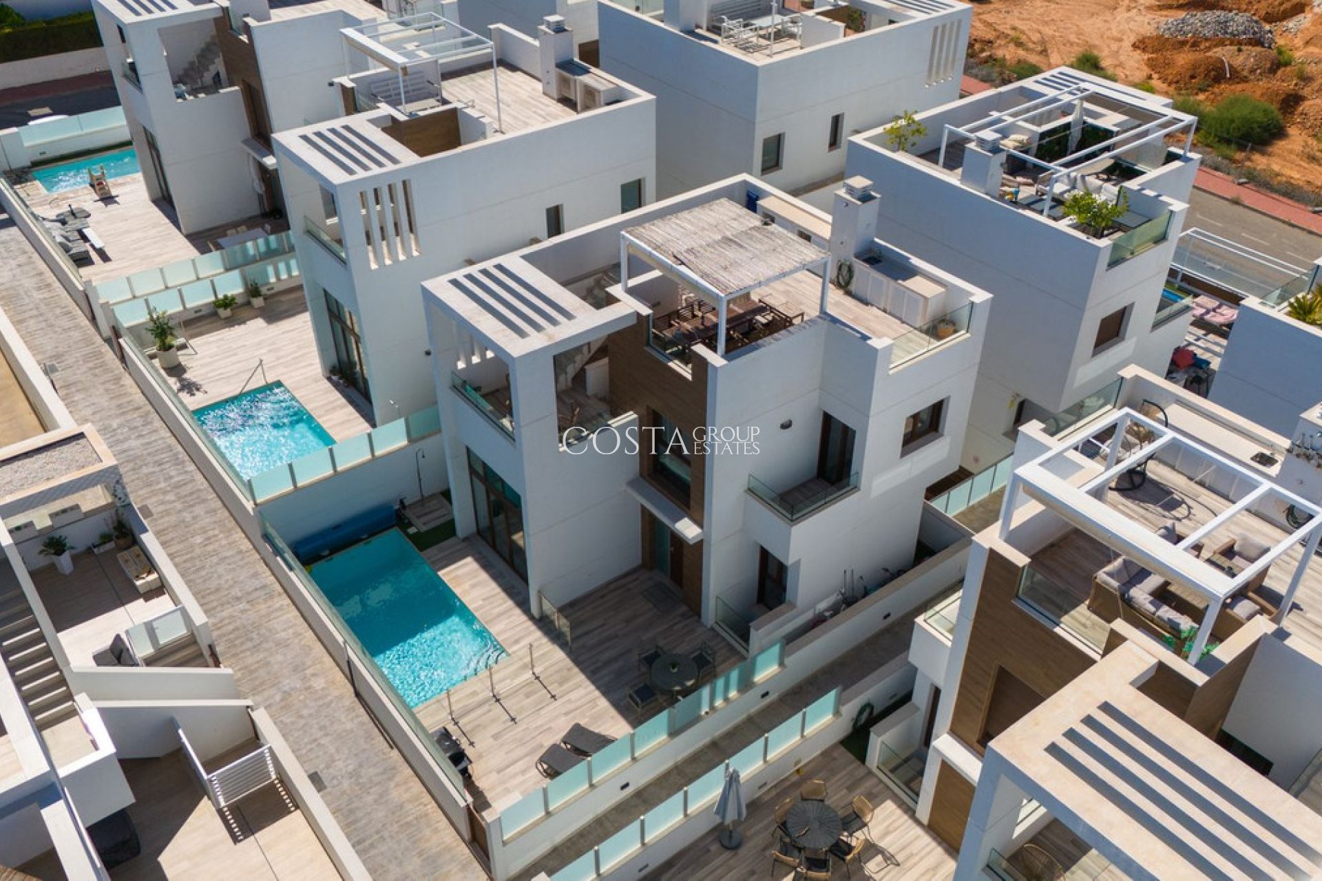 Resale - Villa -
Orihuela - Los Balcones