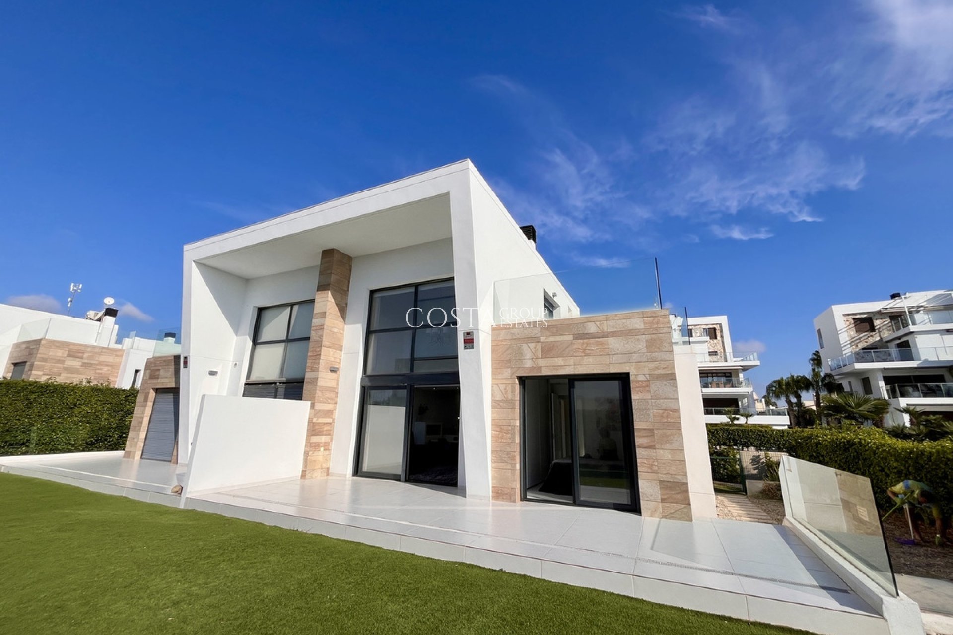 Resale - Villa -
Orihuela - Los Dolses