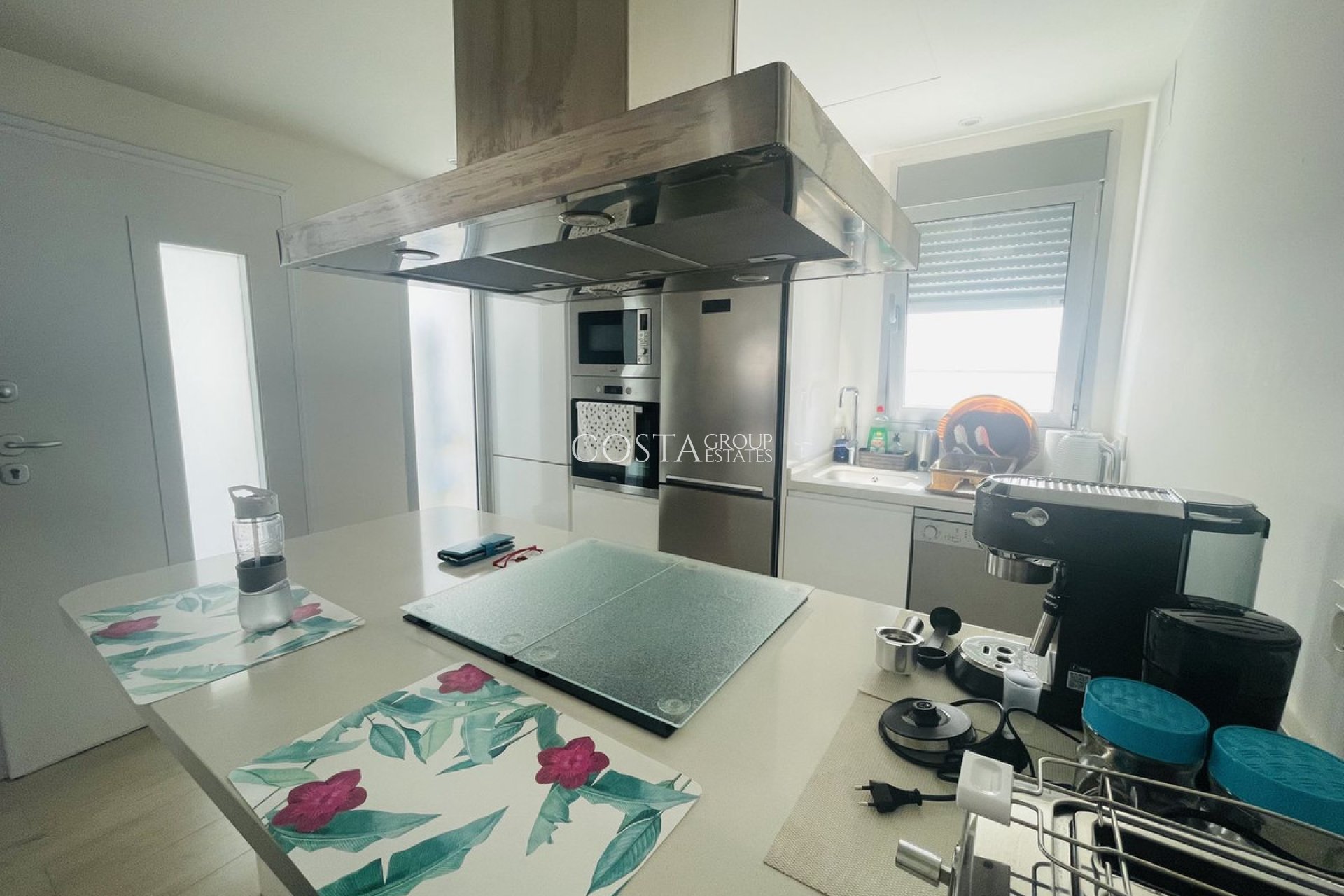 Resale - Villa -
Orihuela - Los Dolses