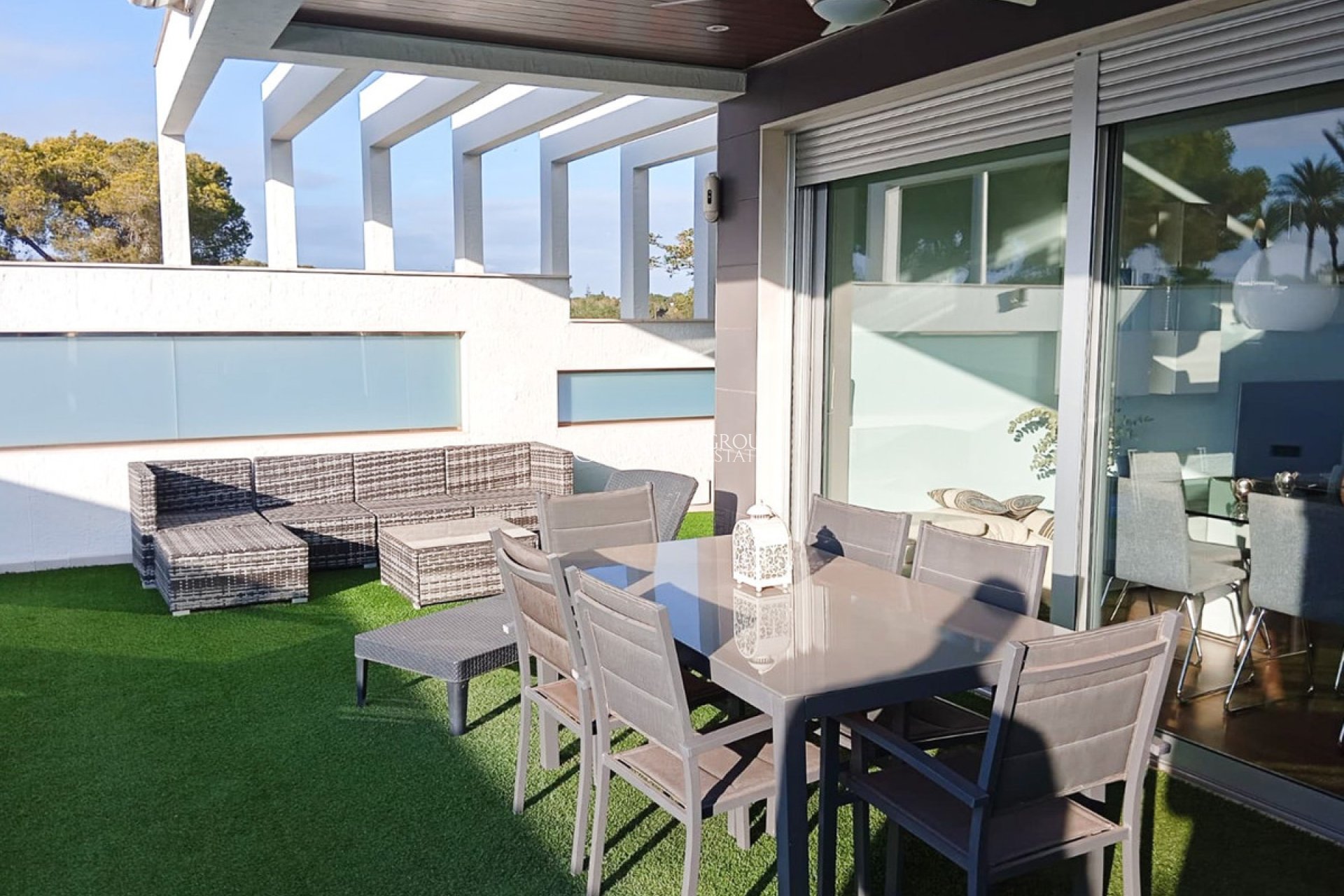 Resale - Villa -
Orihuela - Mil Palmeras