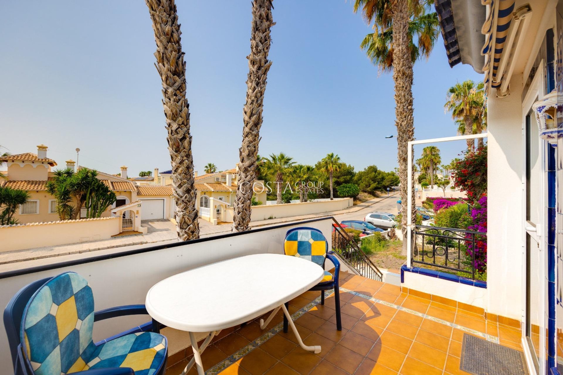 Resale - Villa -
Orihuela - Orihuela Costa