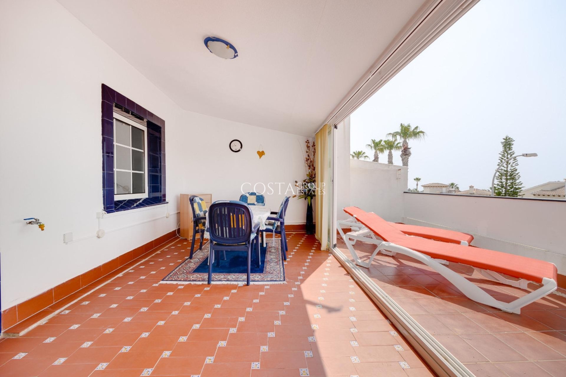 Resale - Villa -
Orihuela - Orihuela Costa