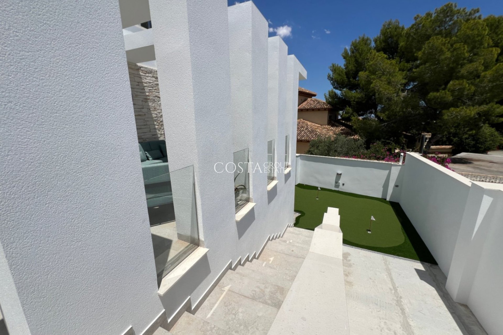 Resale - Villa -
Orihuela - Orihuela Costa