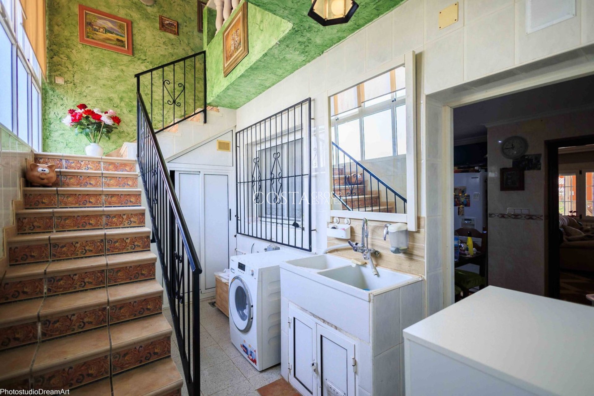 Resale - Villa -
Orihuela - Orihuela Costa