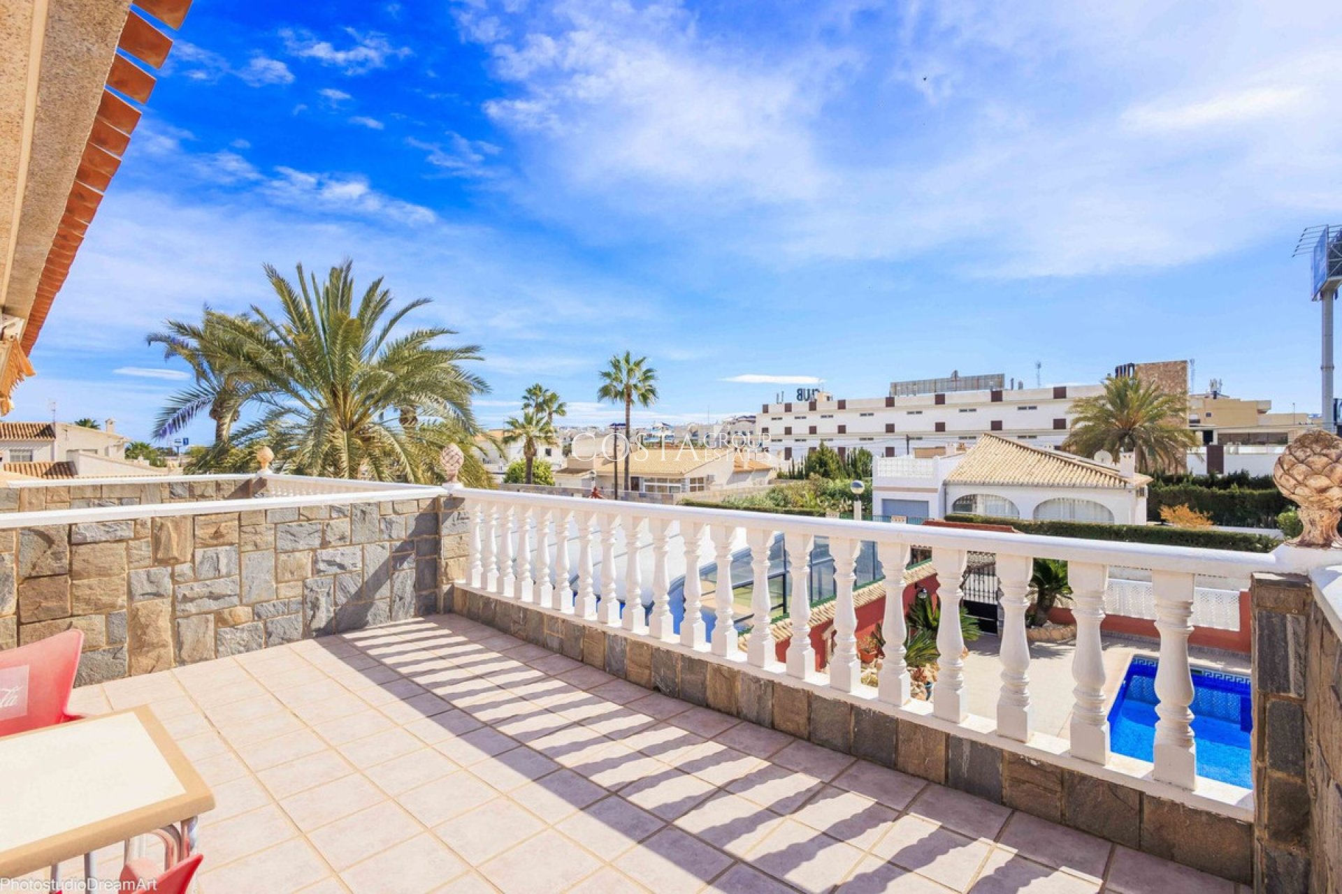 Resale - Villa -
Orihuela - Orihuela Costa