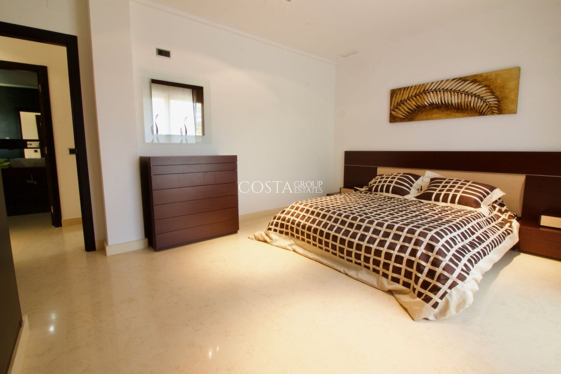 Resale - Villa -
Orihuela - Orihuela Costa