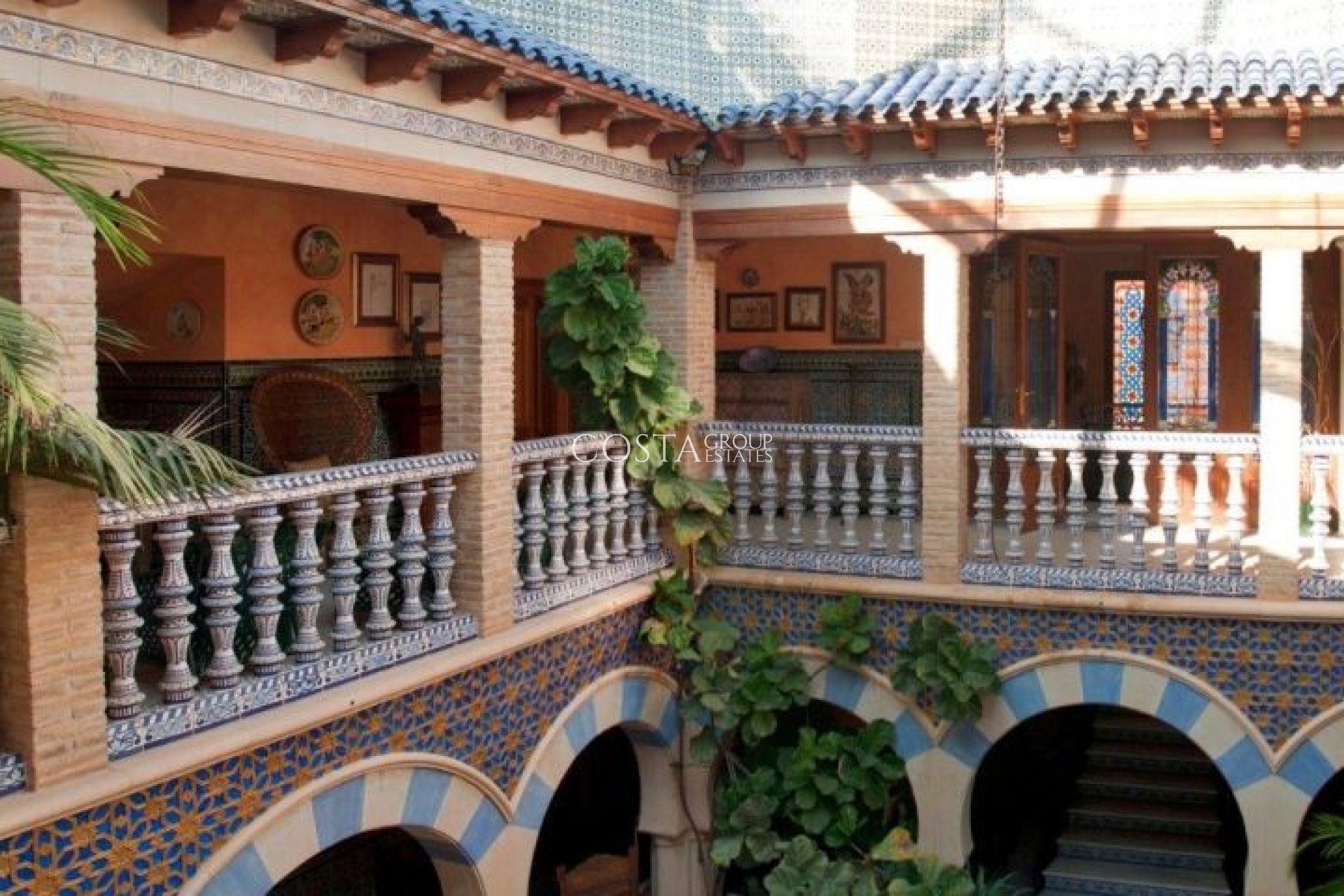 Resale - Villa -
Orihuela - Orihuela Costa