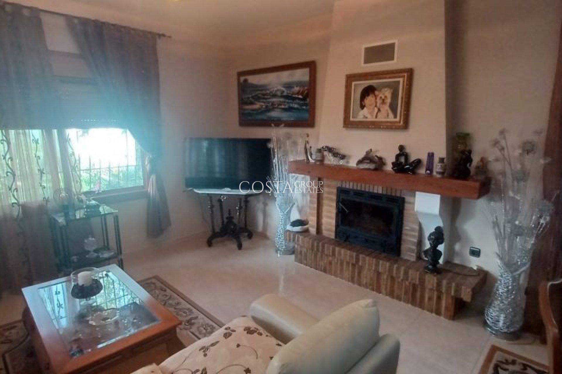 Resale - Villa -
Orihuela - Orihuela Costa