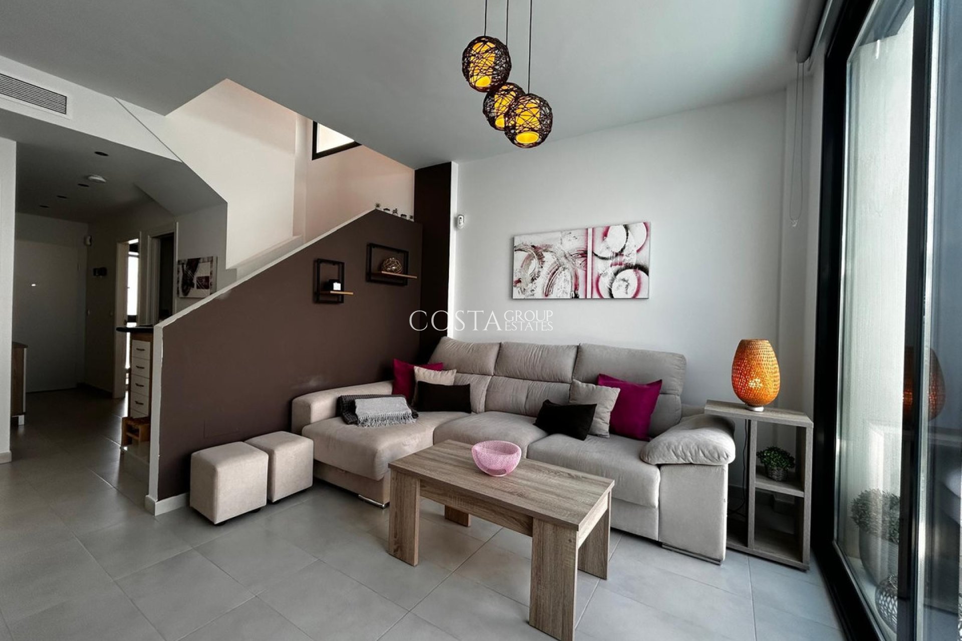 Resale - Villa -
Orihuela - Orihuela Costa