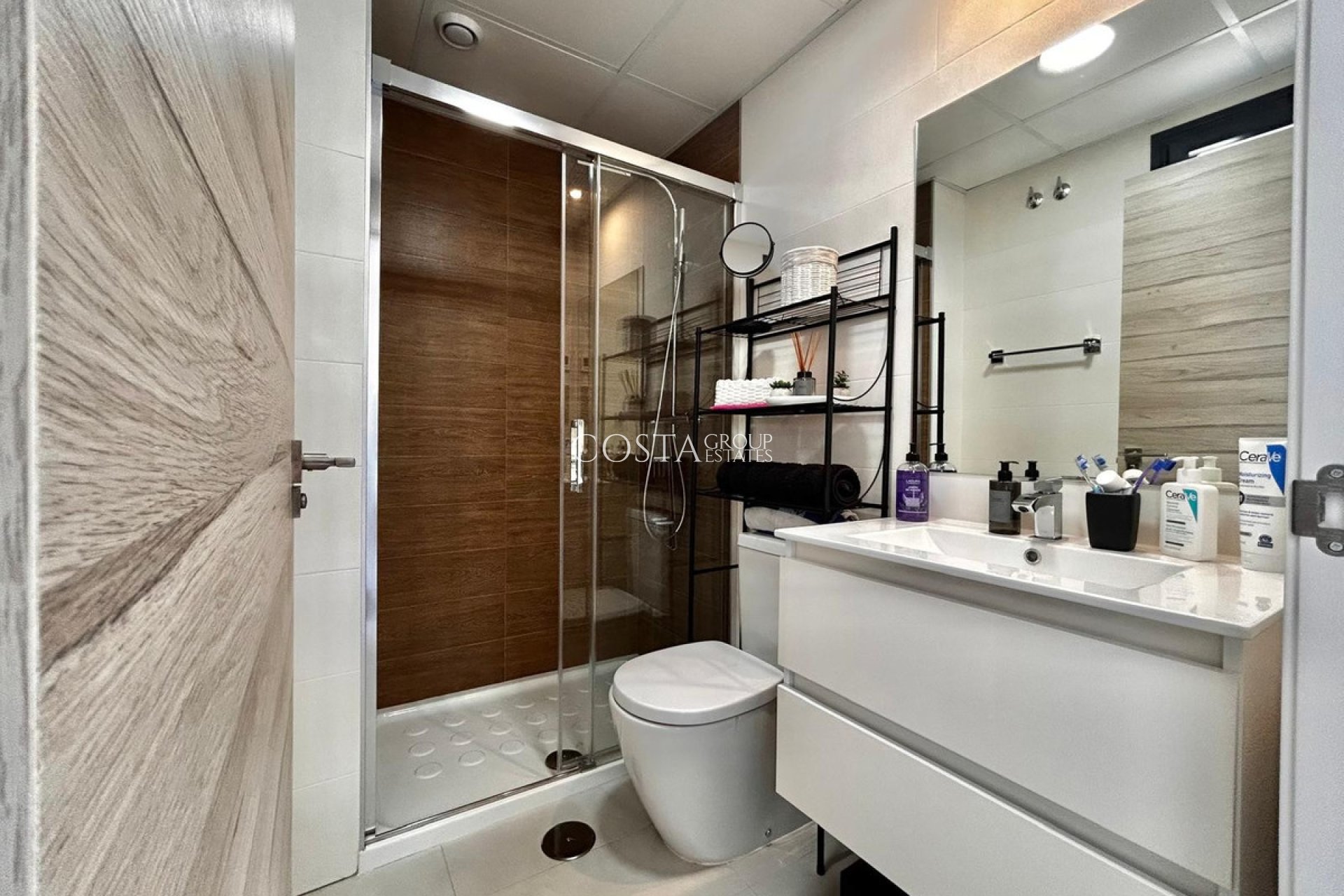 Resale - Villa -
Orihuela - Orihuela Costa