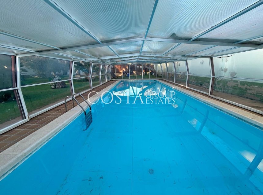 Resale - Villa -
Orihuela - Orihuela Costa