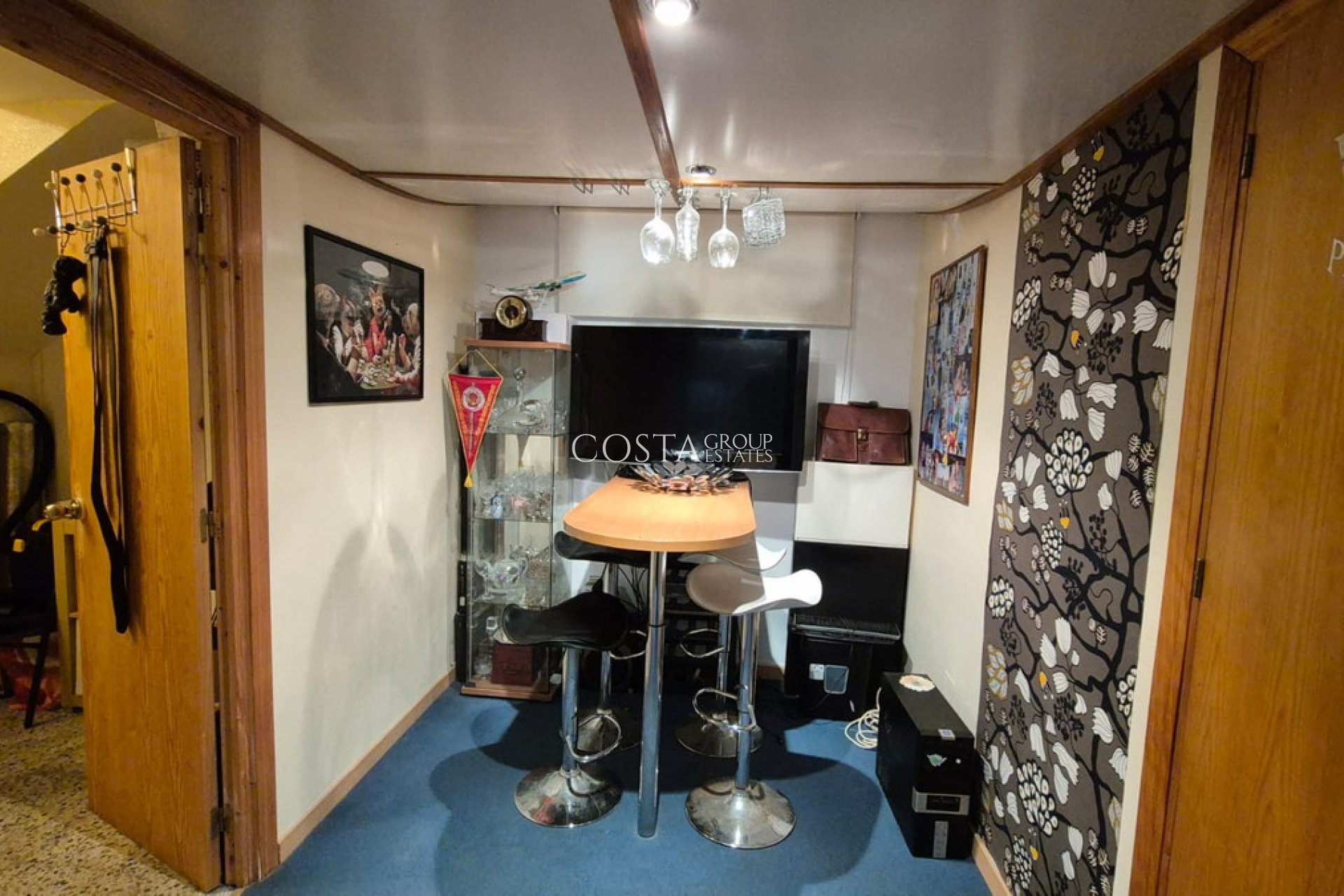 Resale - Villa -
Orihuela - Orihuela Costa