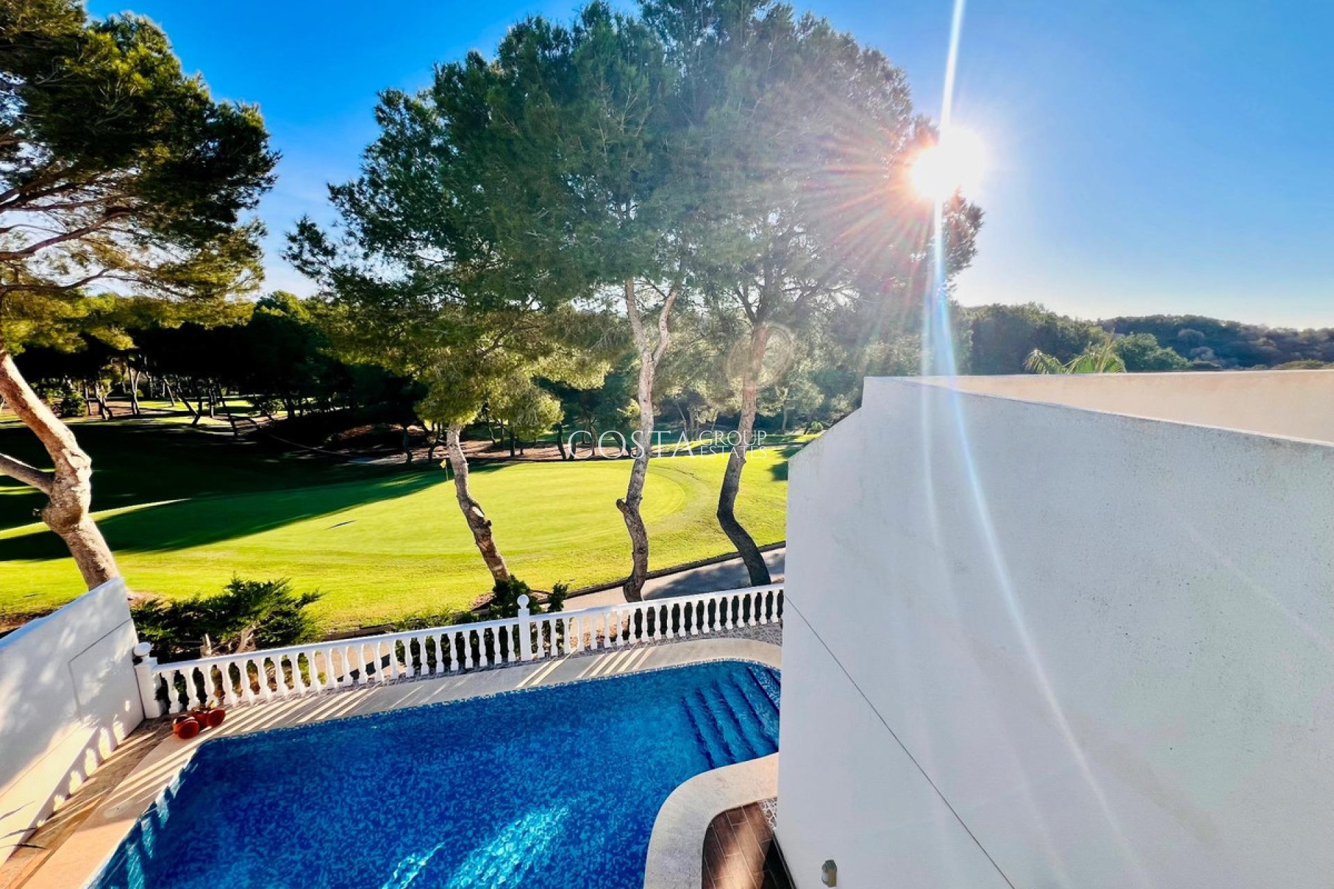 Resale - Villa -
Orihuela - Orihuela Costa