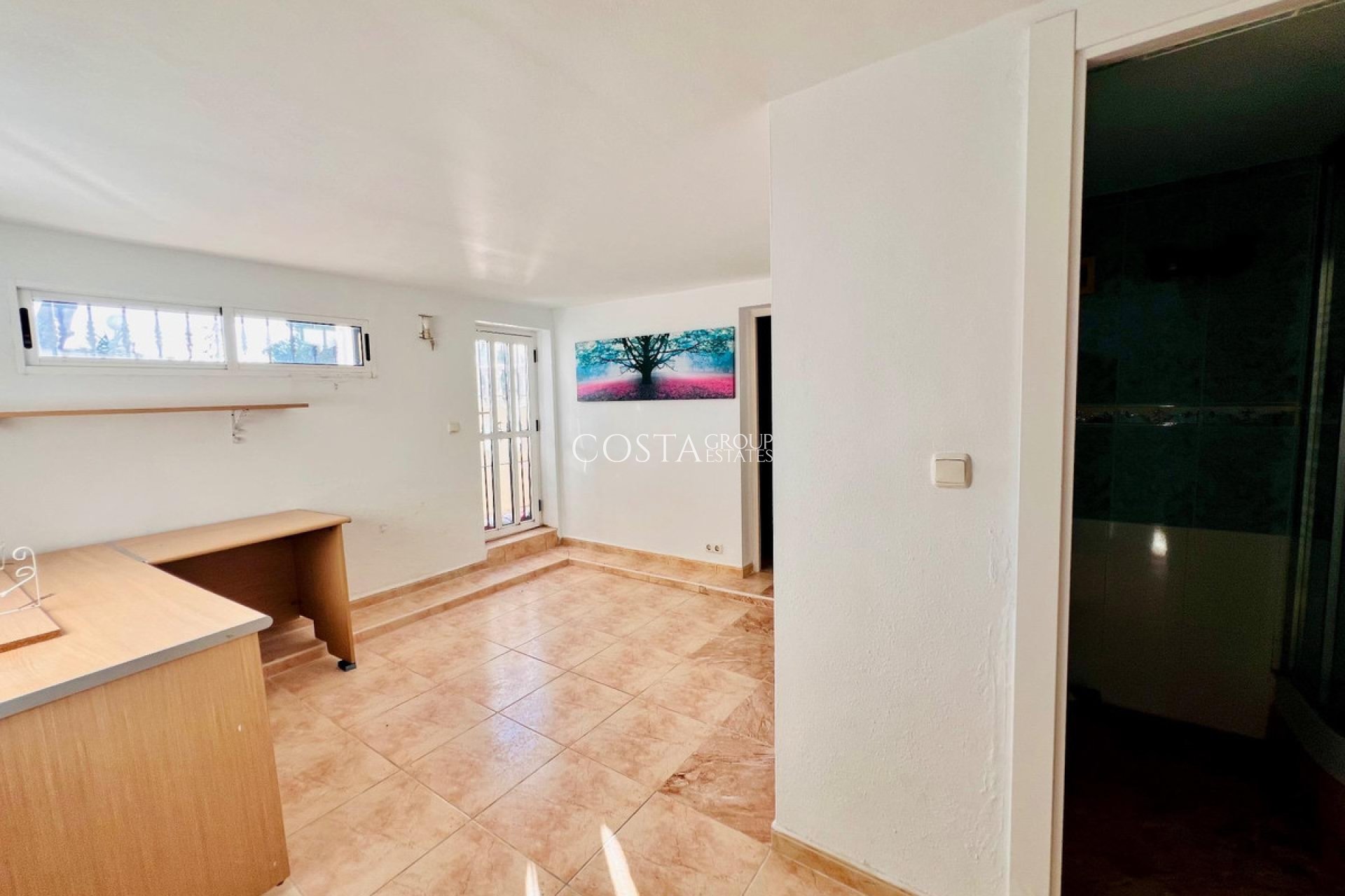 Resale - Villa -
Orihuela - Orihuela Costa