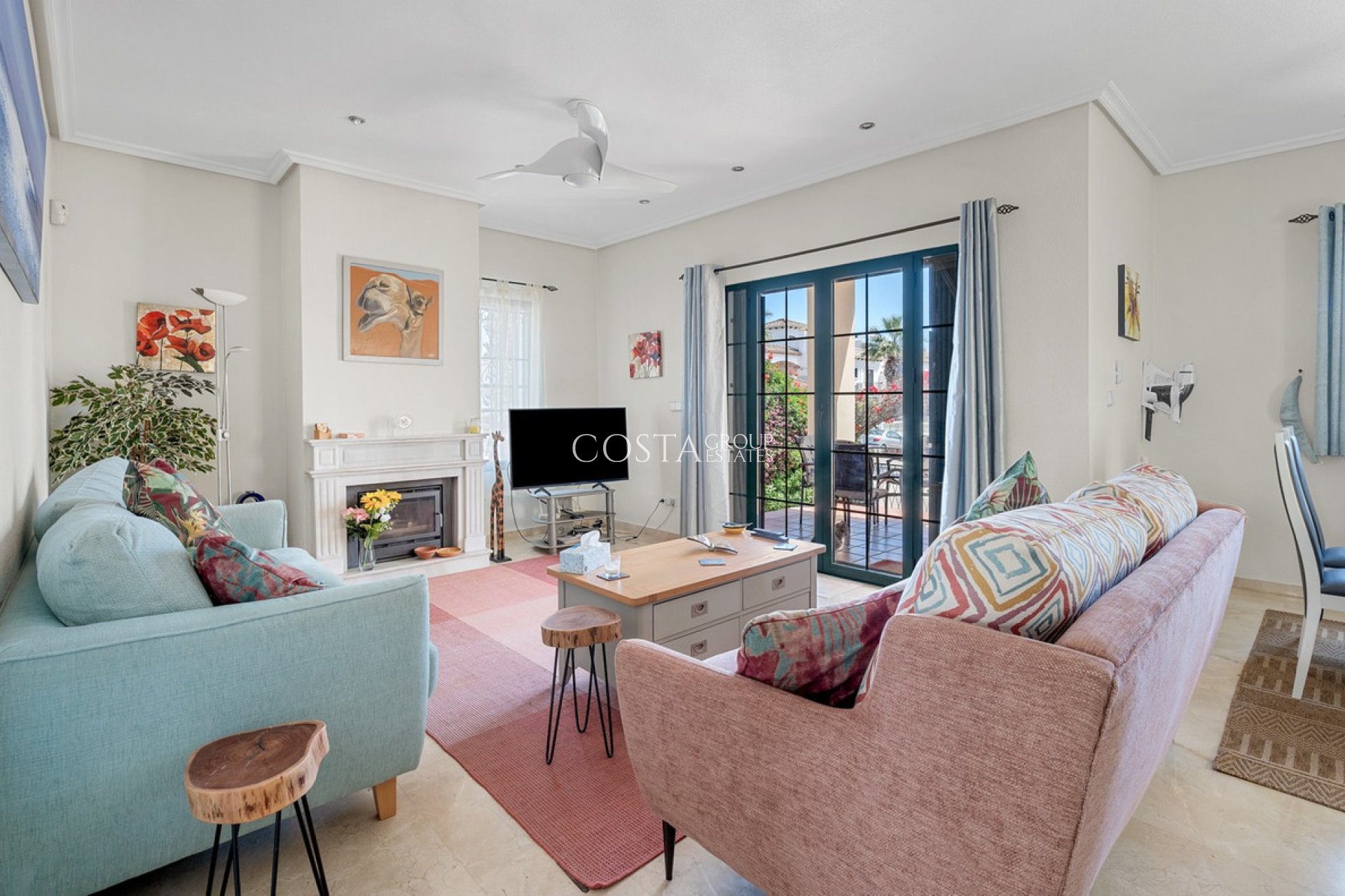 Resale - Villa -
Orihuela - Orihuela Costa