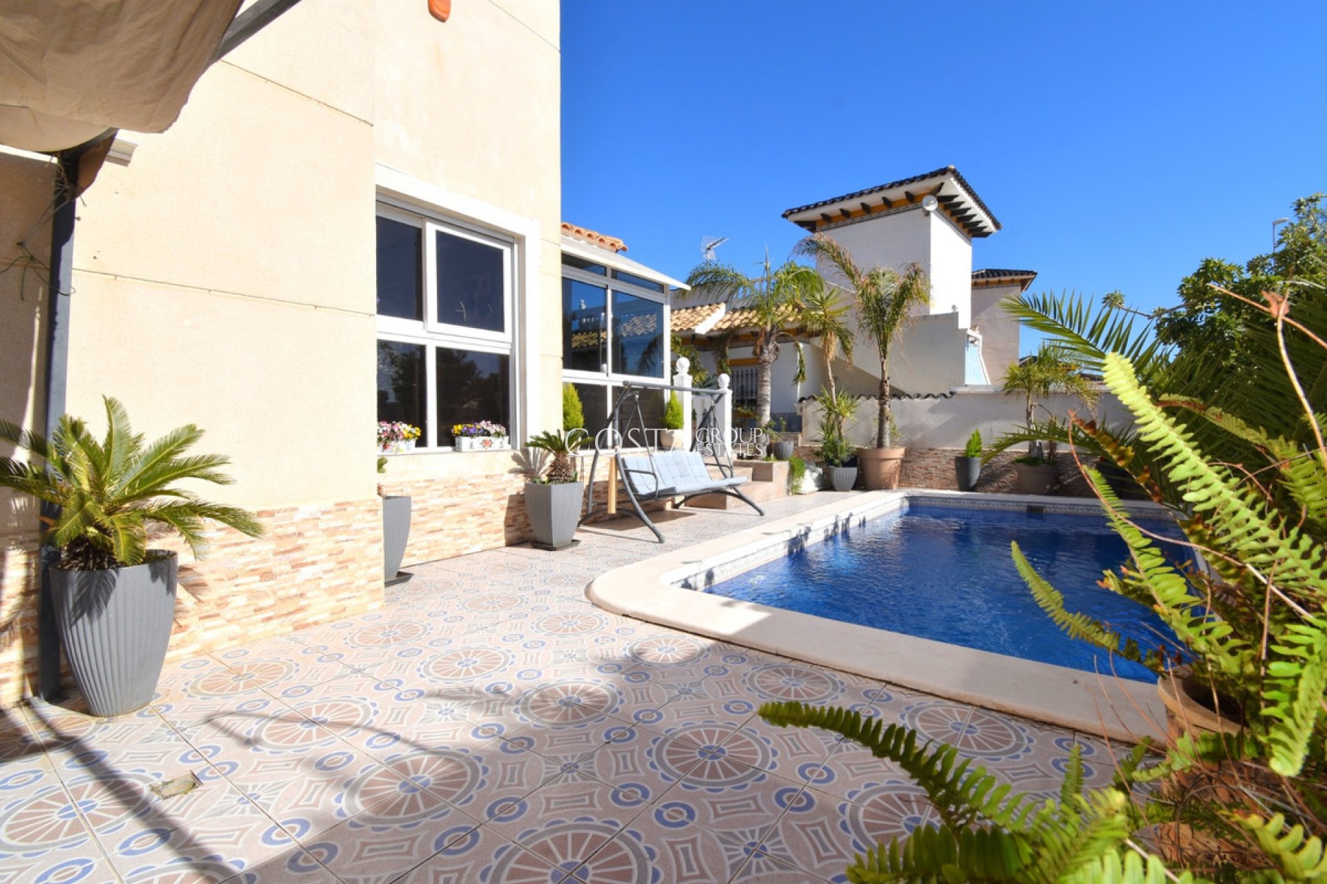 Resale - Villa -
Orihuela - Playa Flamenca