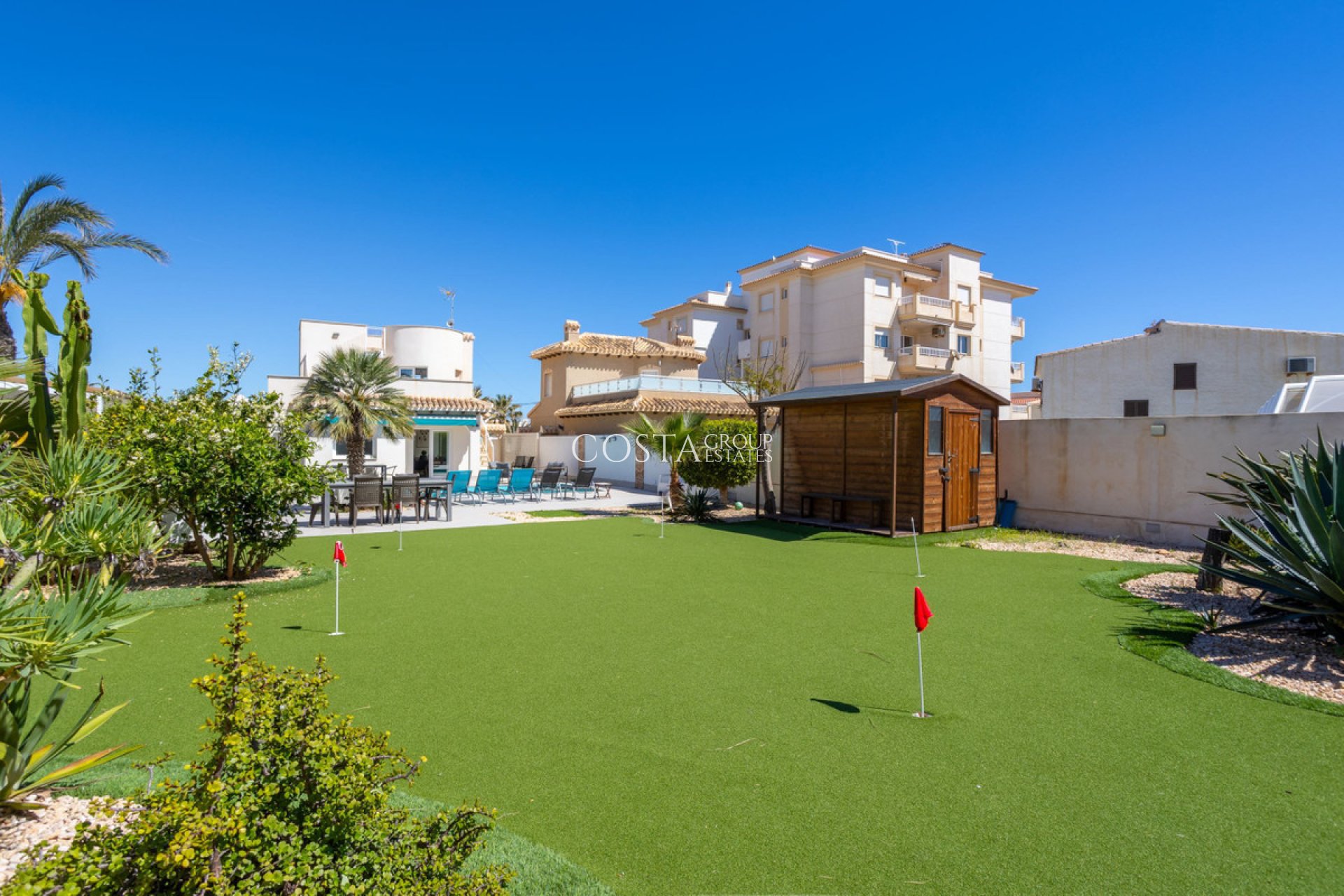 Resale - Villa -
Orihuela - Playa Flamenca