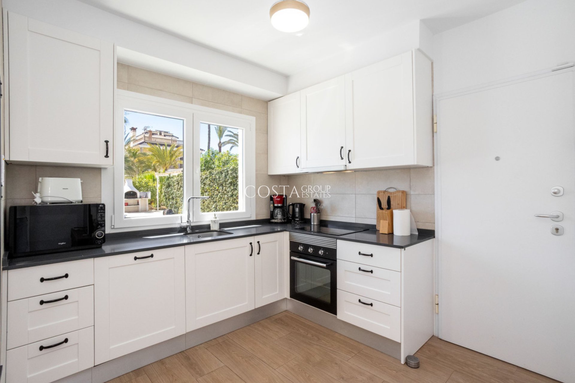 Resale - Villa -
Orihuela - Playa Flamenca